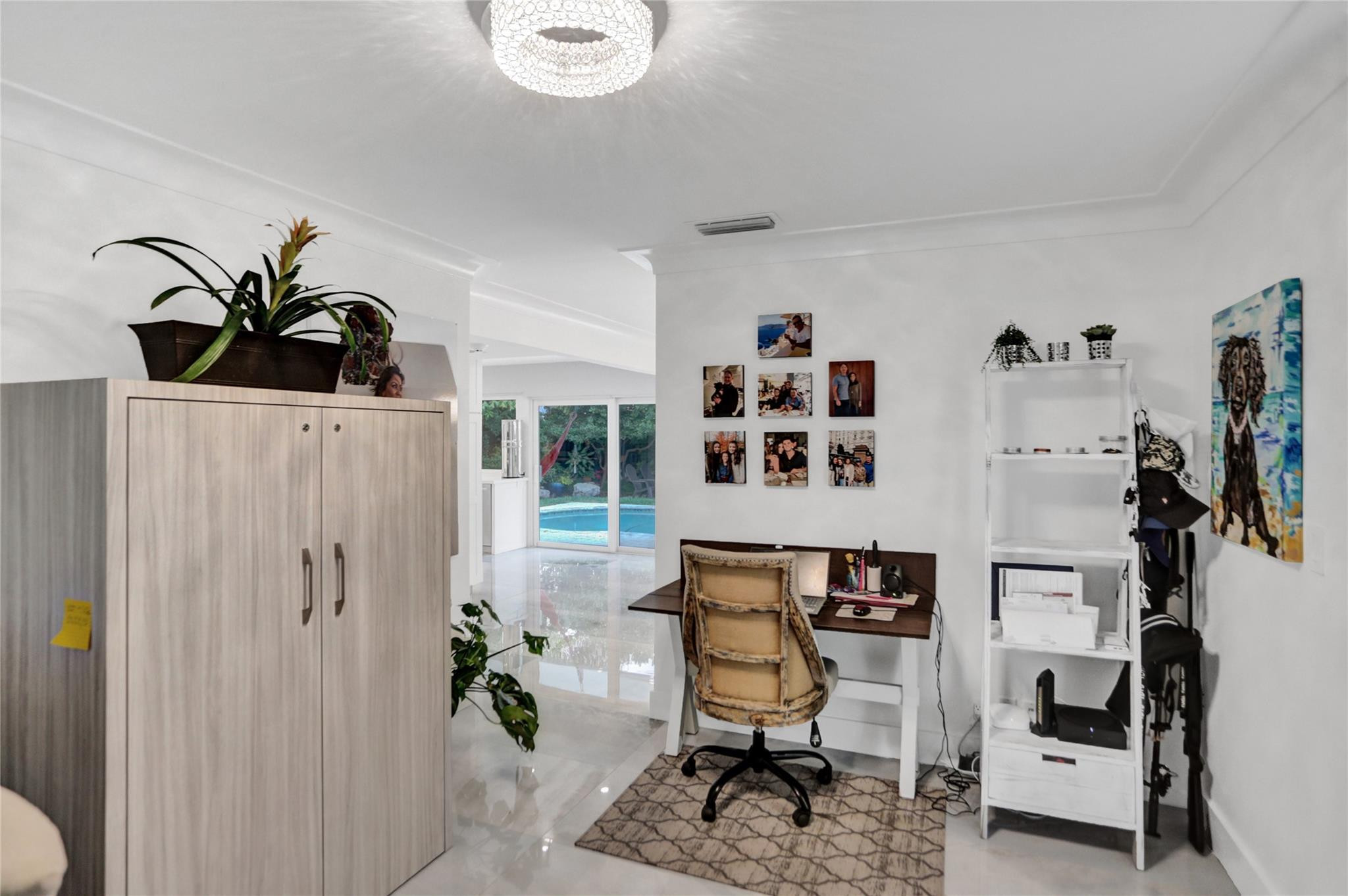 IMPERIAL POINT 2 SEC - Residential
