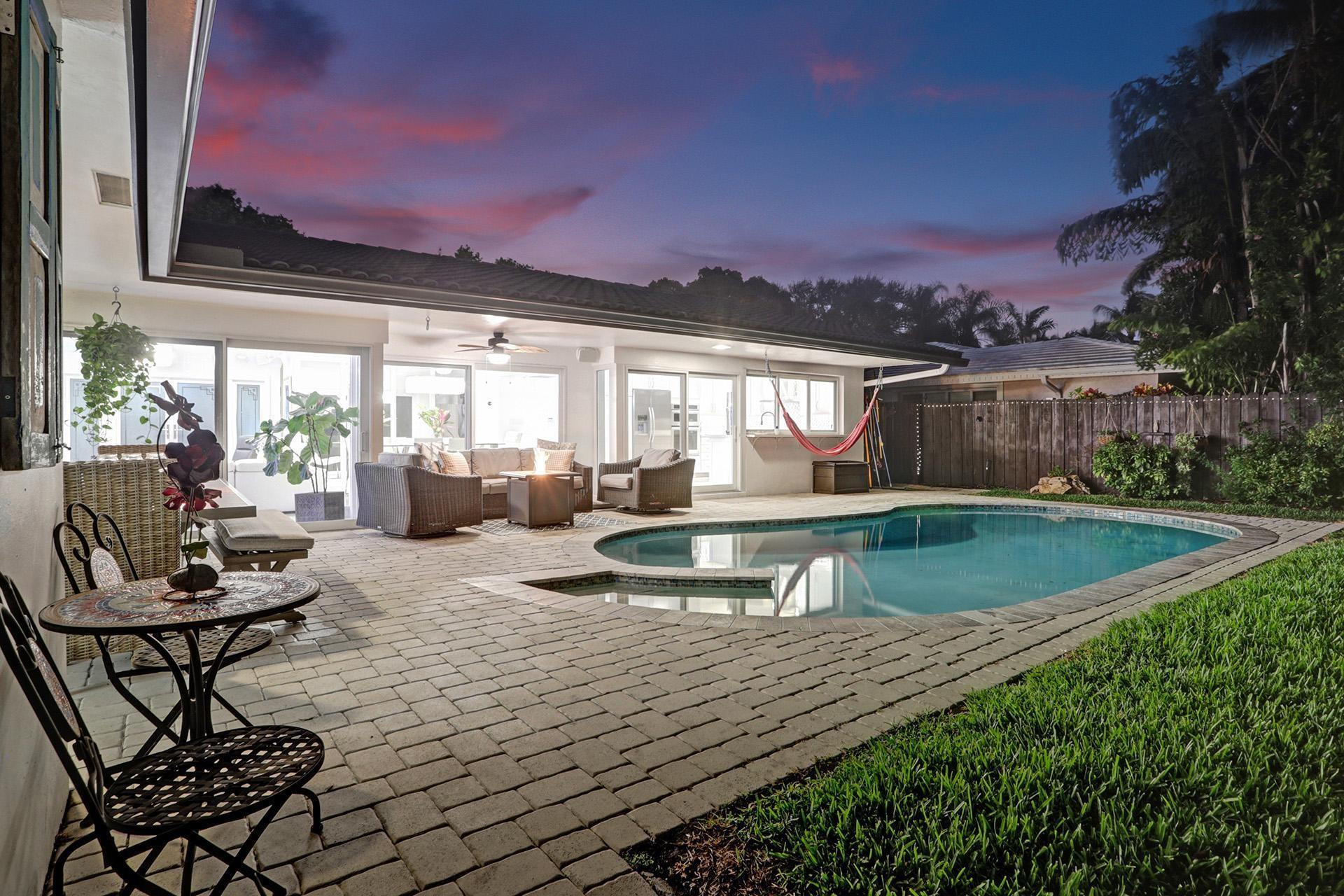 IMPERIAL POINT 2 SEC - Residential