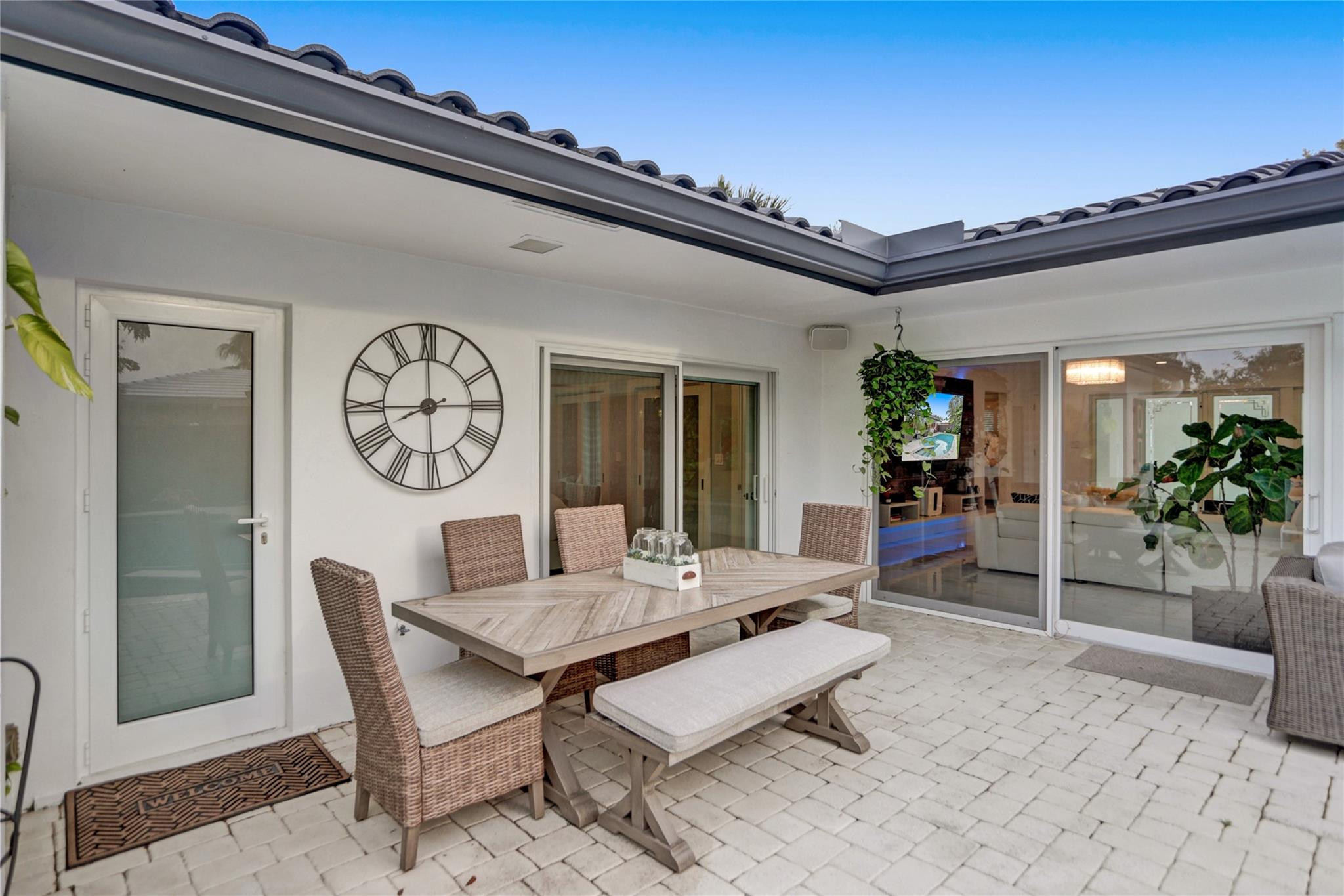 IMPERIAL POINT 2 SEC - Residential