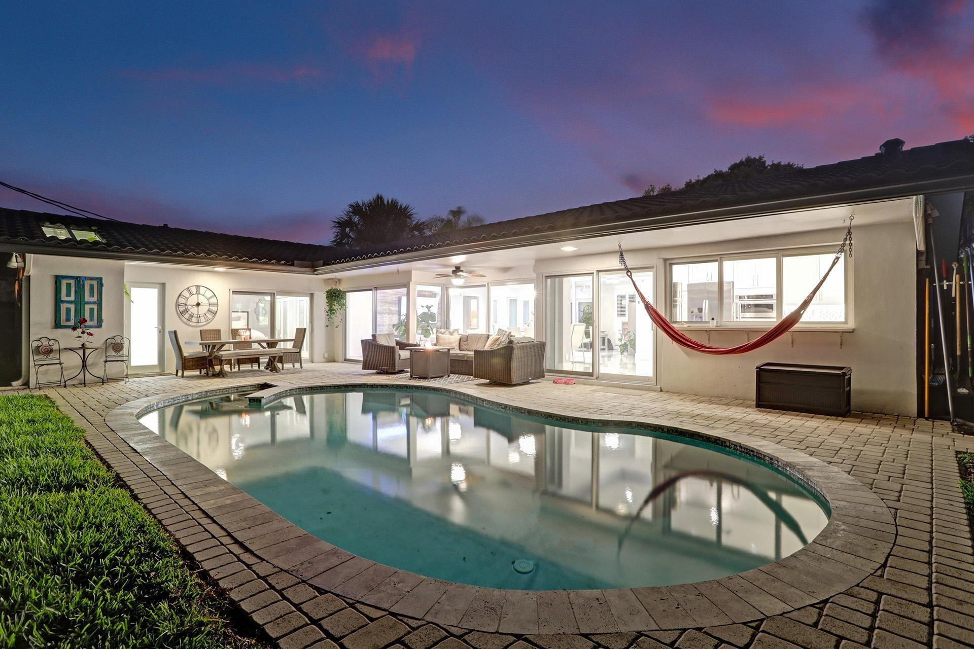 IMPERIAL POINT 2 SEC - Residential