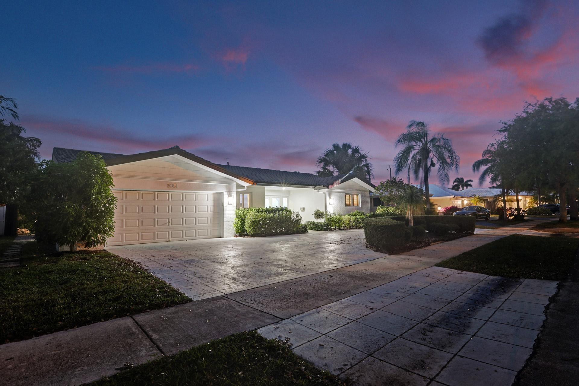 IMPERIAL POINT 2 SEC - Residential