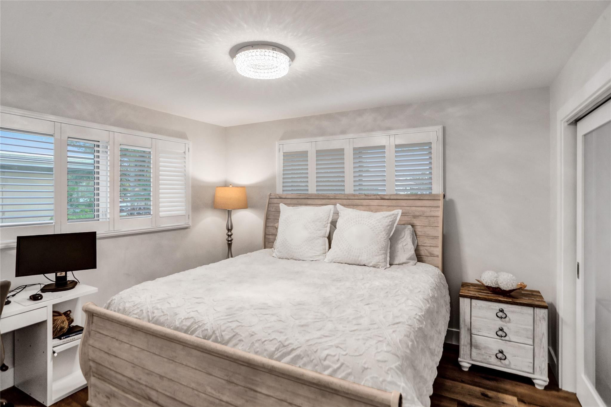 IMPERIAL POINT 2 SEC - Residential