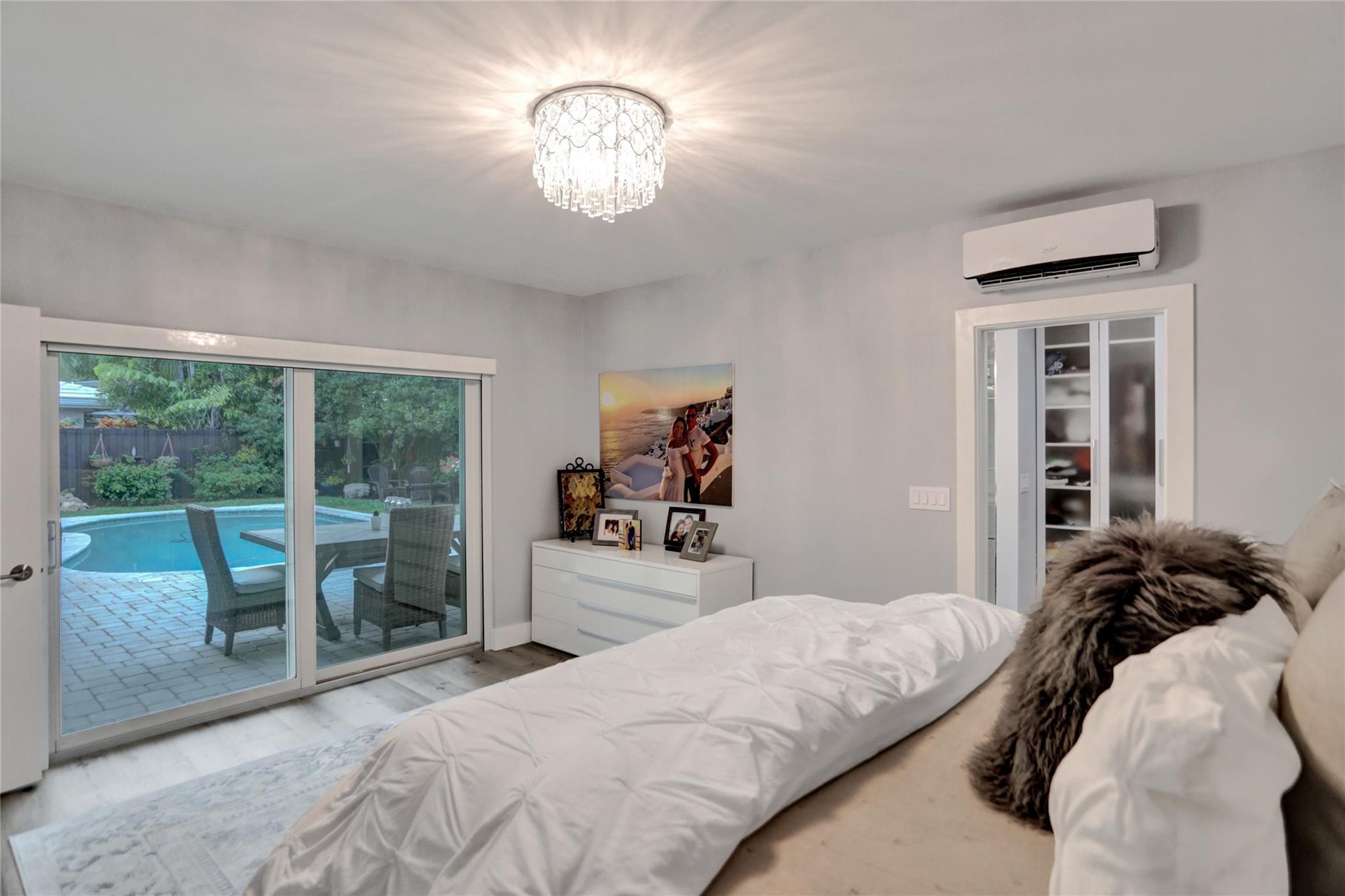 IMPERIAL POINT 2 SEC - Residential