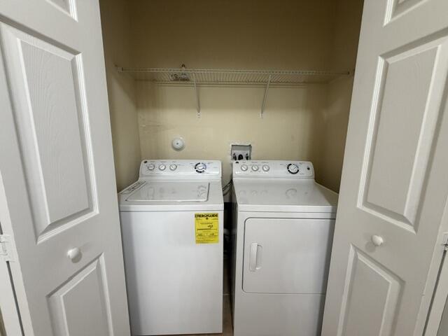 SILVER PALM WEST - Residential Lease