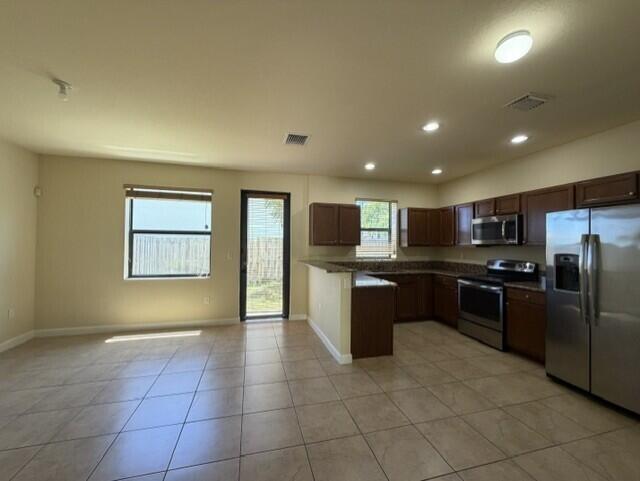 SILVER PALM WEST - Residential Lease