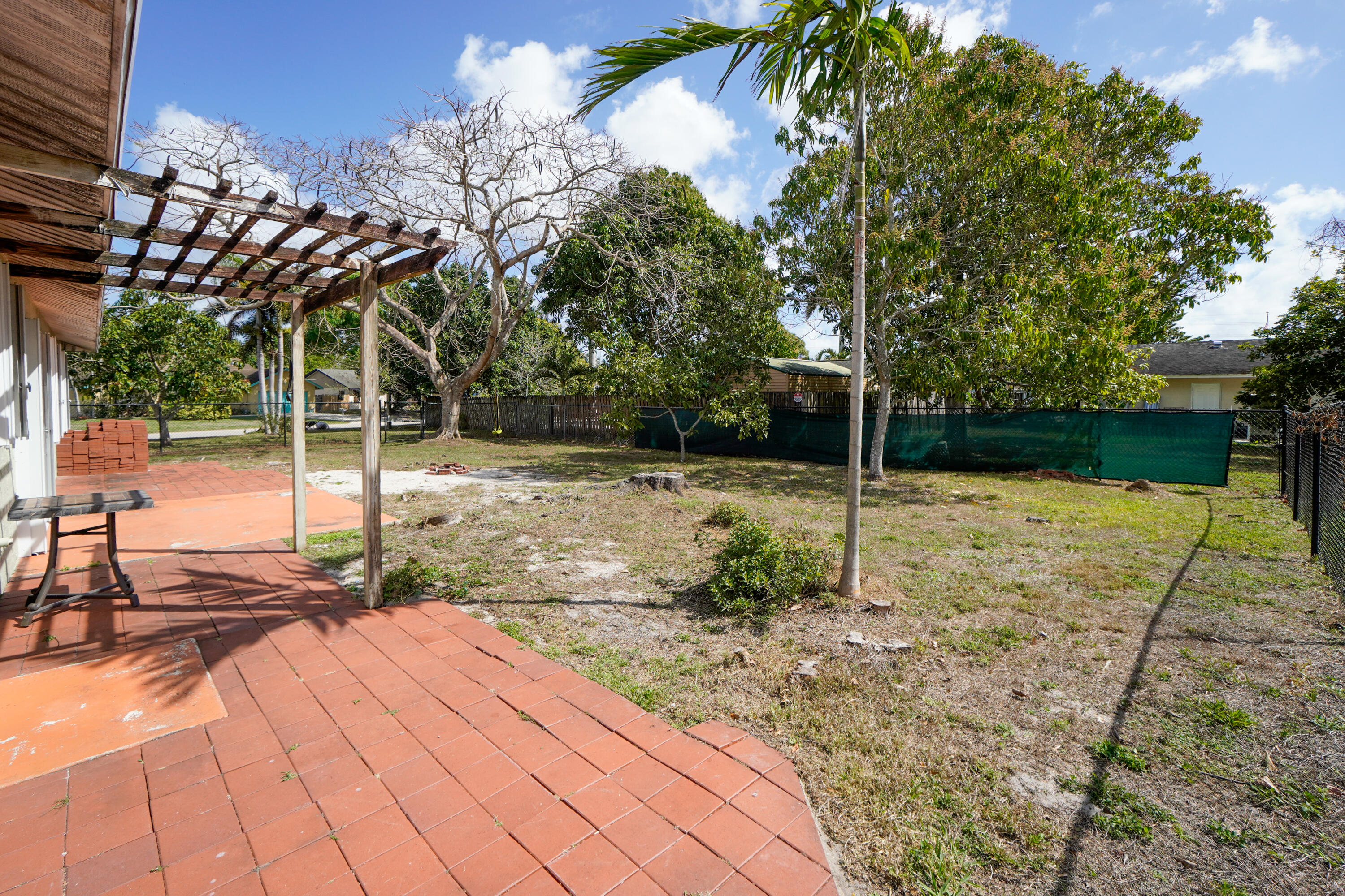 WILLOWS - Residential