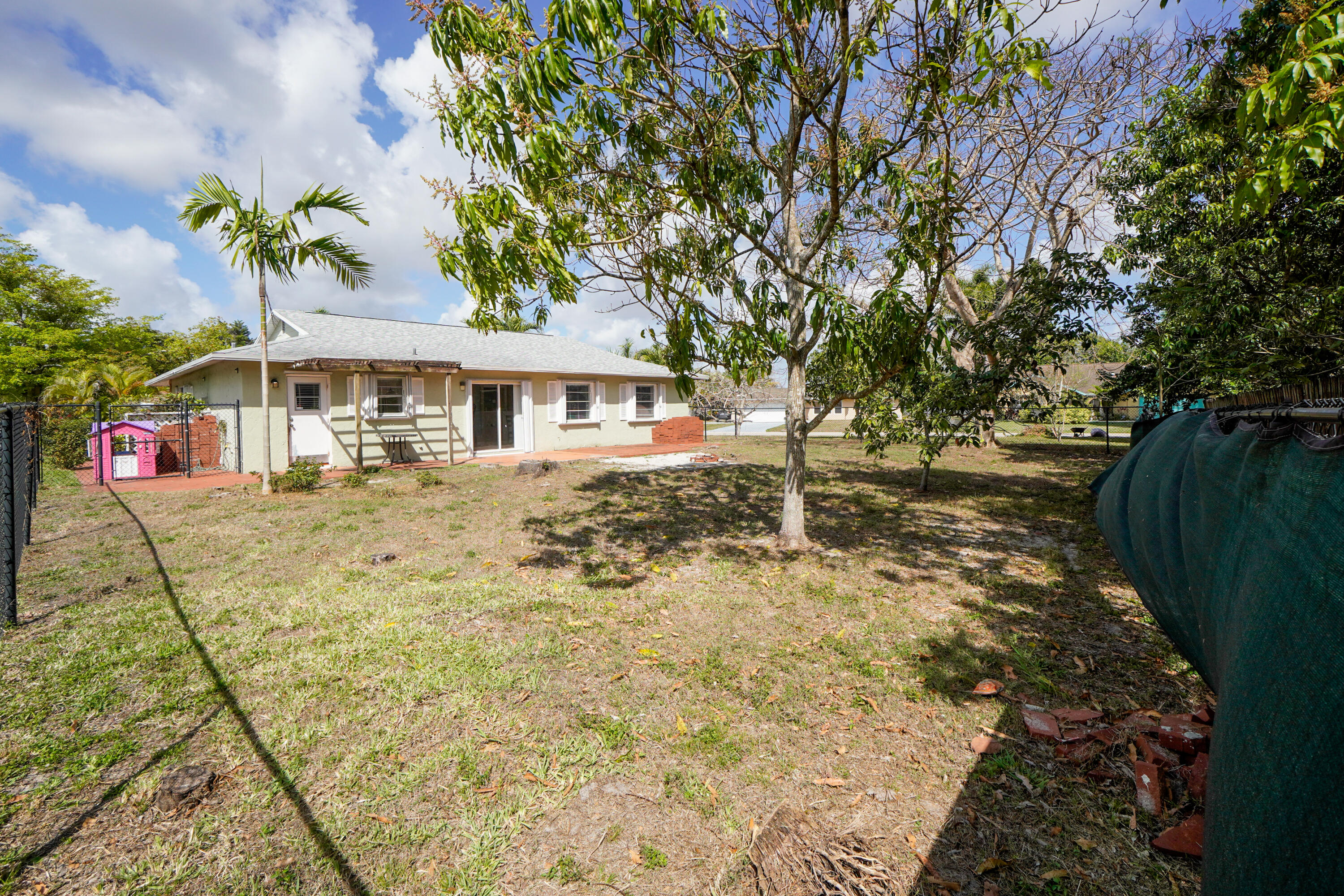 WILLOWS - Residential