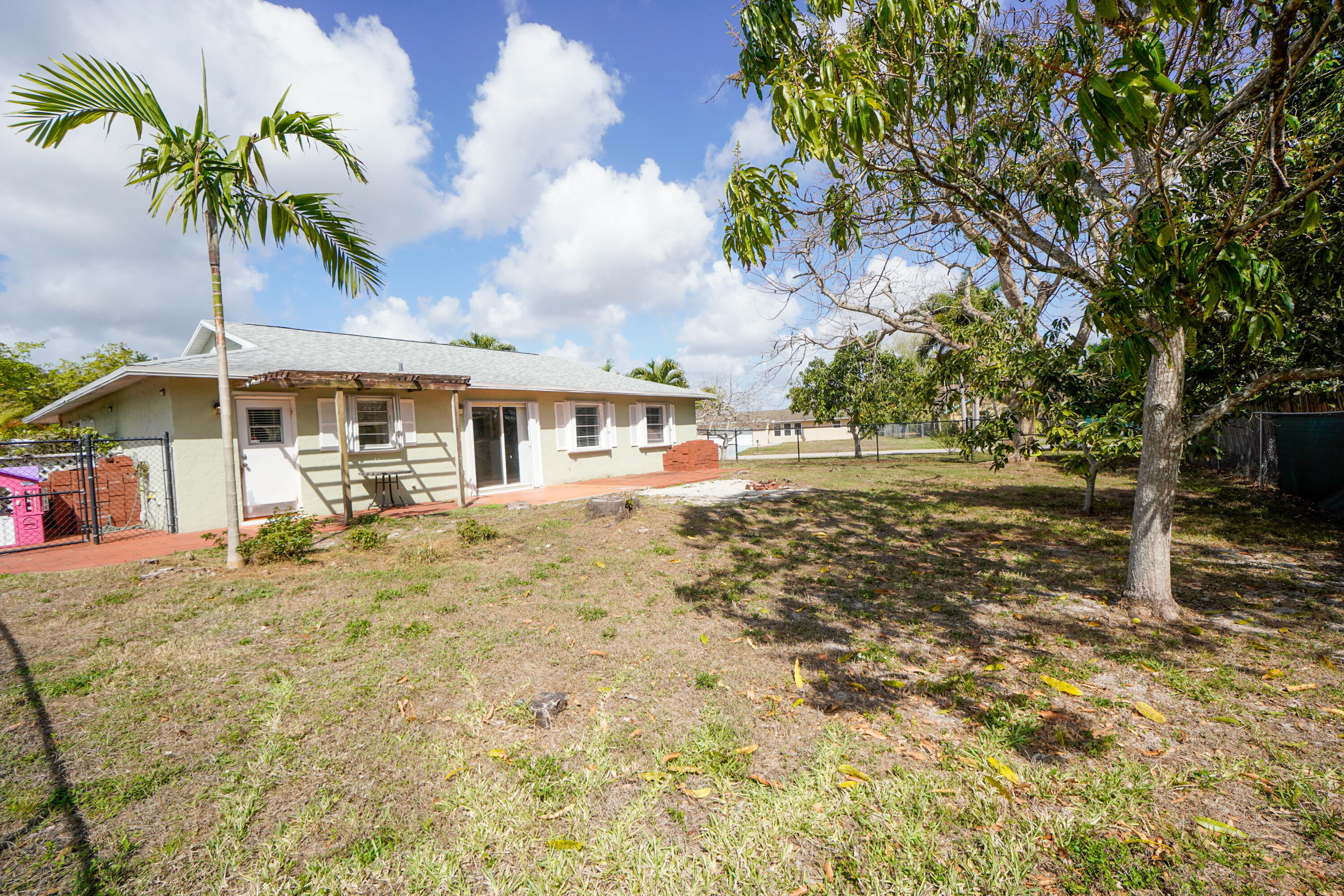 WILLOWS - Residential