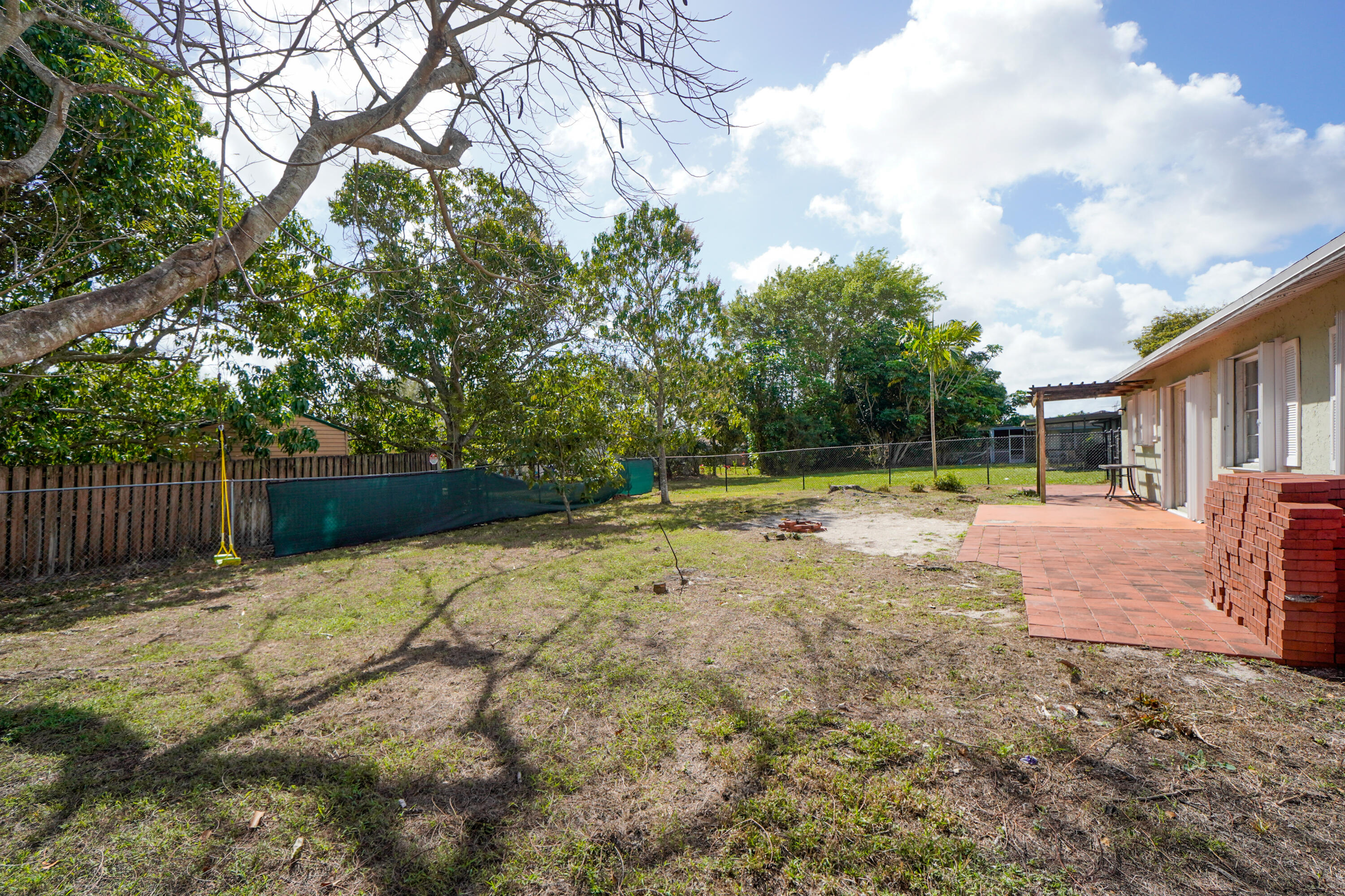 WILLOWS - Residential