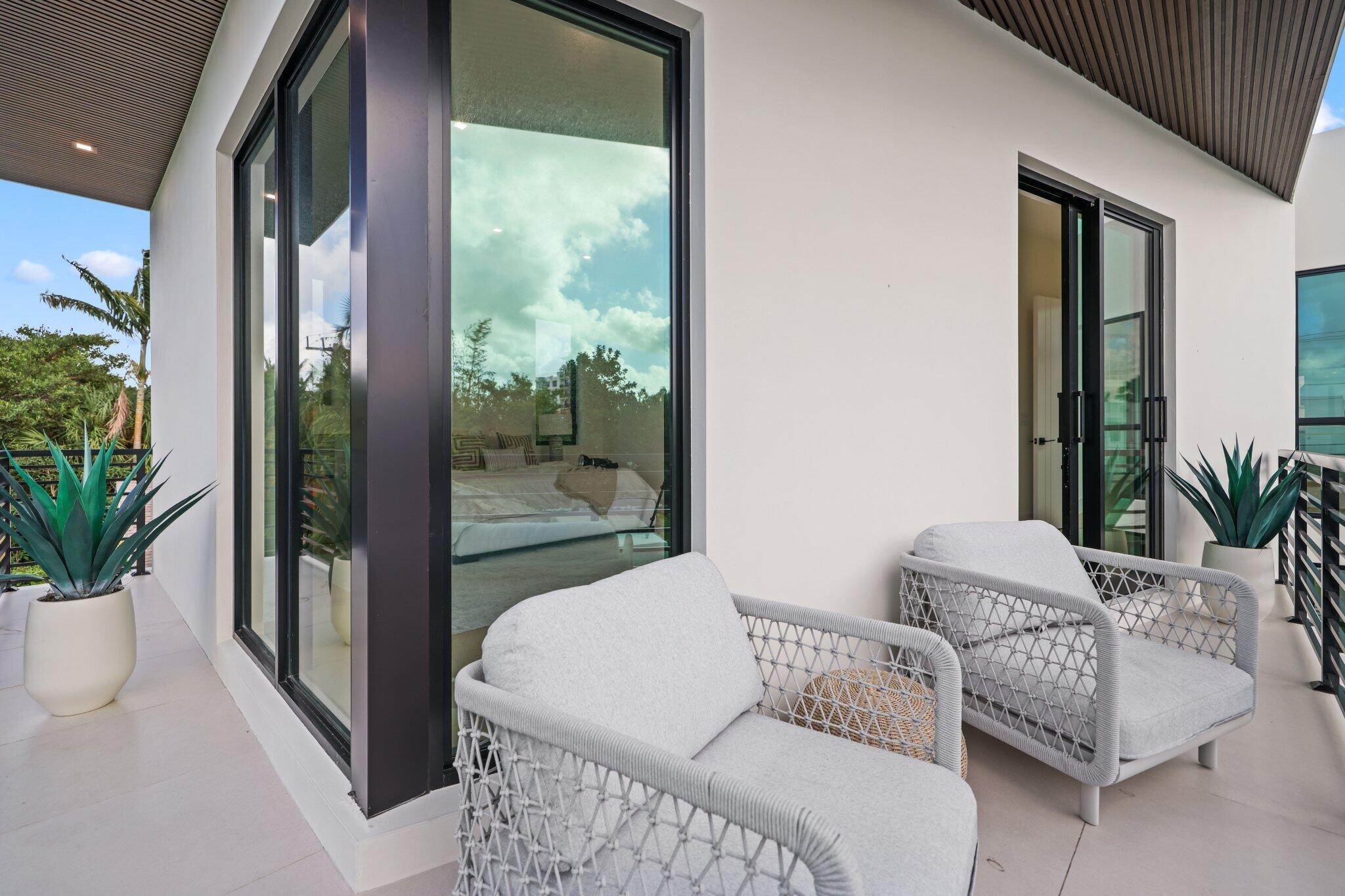 KINGS COURT - Residential