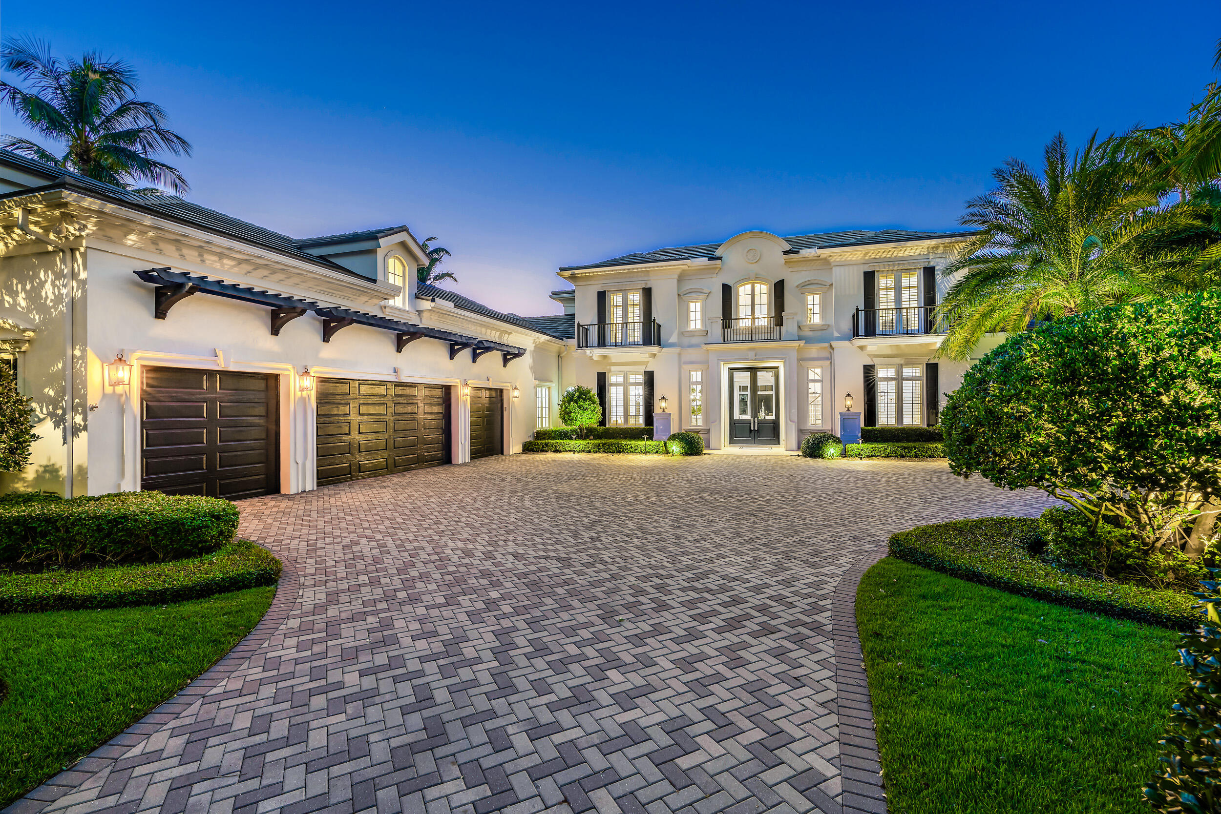Admirals Cove - Residential