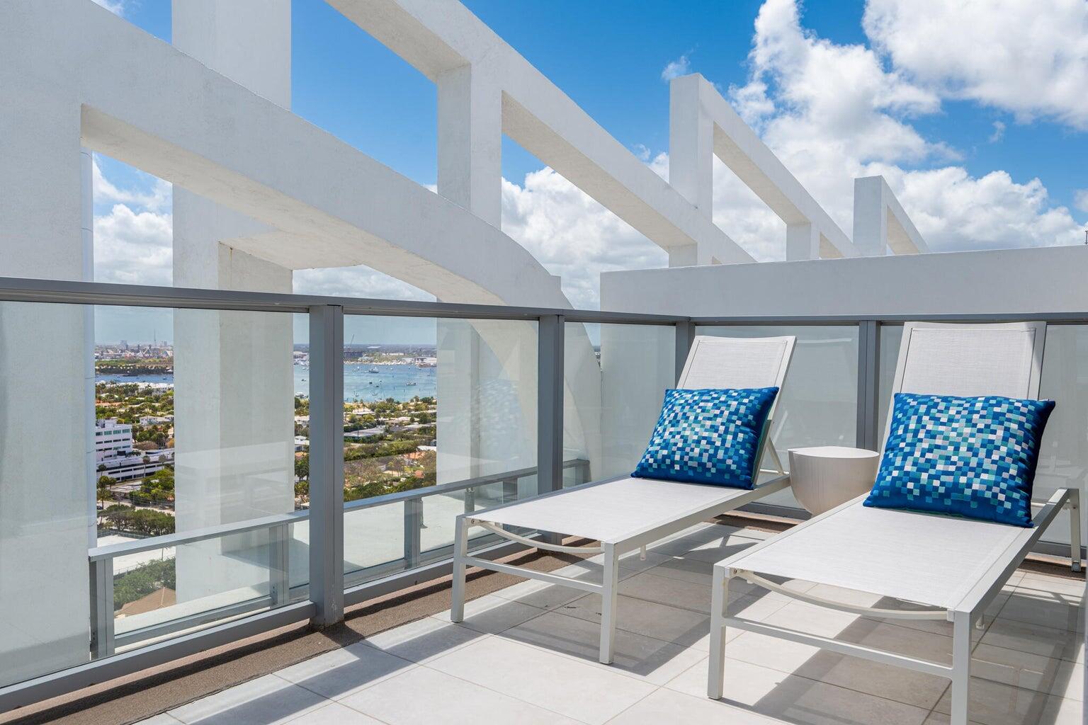 AMRIT OCEAN RESORT CONDO - Residential