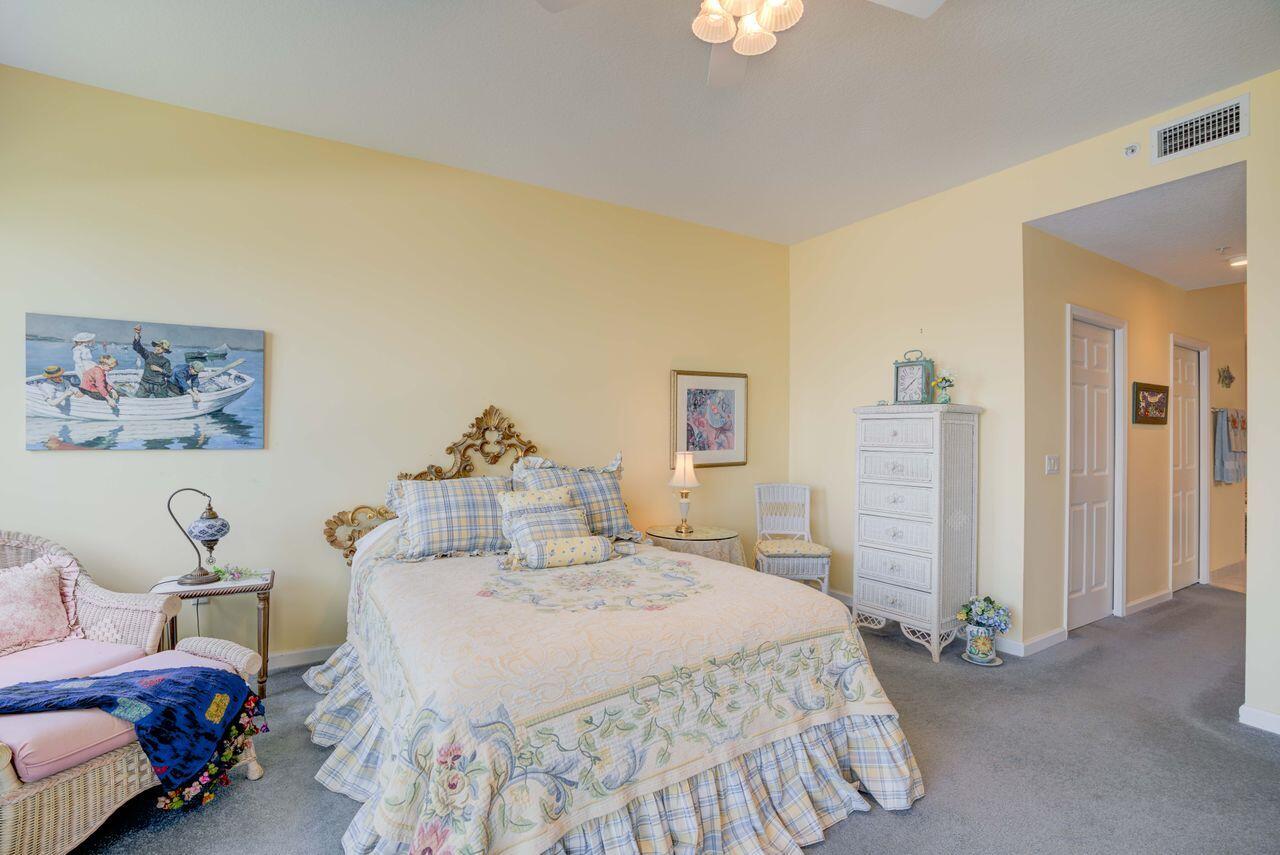 ADMIRALTY CONDO - Residential