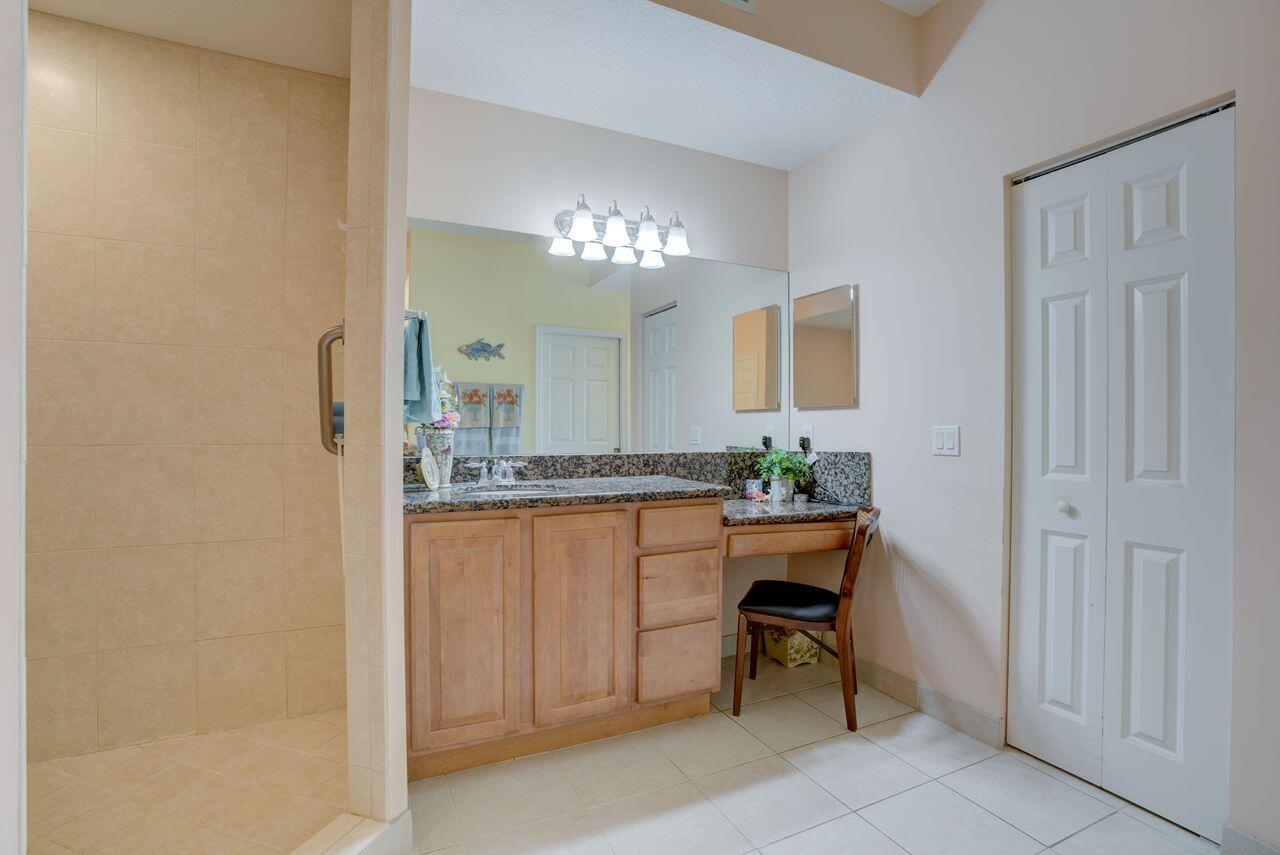 ADMIRALTY CONDO - Residential