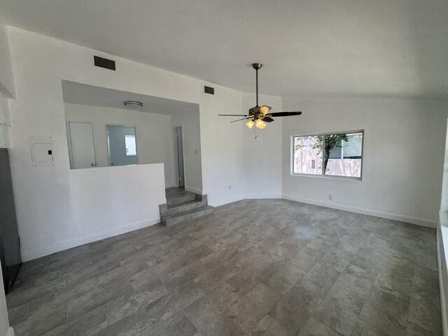 HOLLYWOOD PLACE - Residential