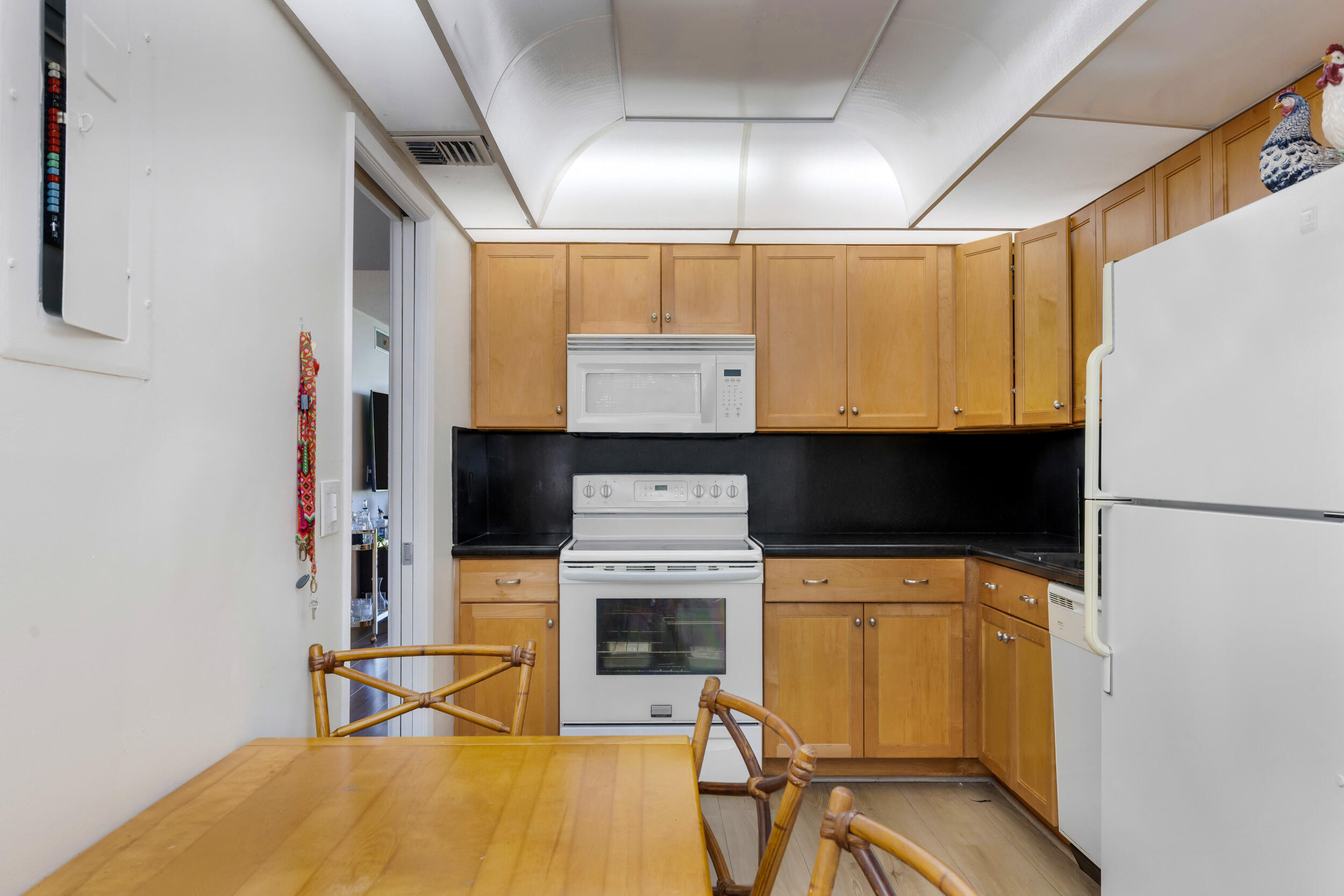 NO 74 PALM-AIRE COUNTRY CLUB - Residential Lease