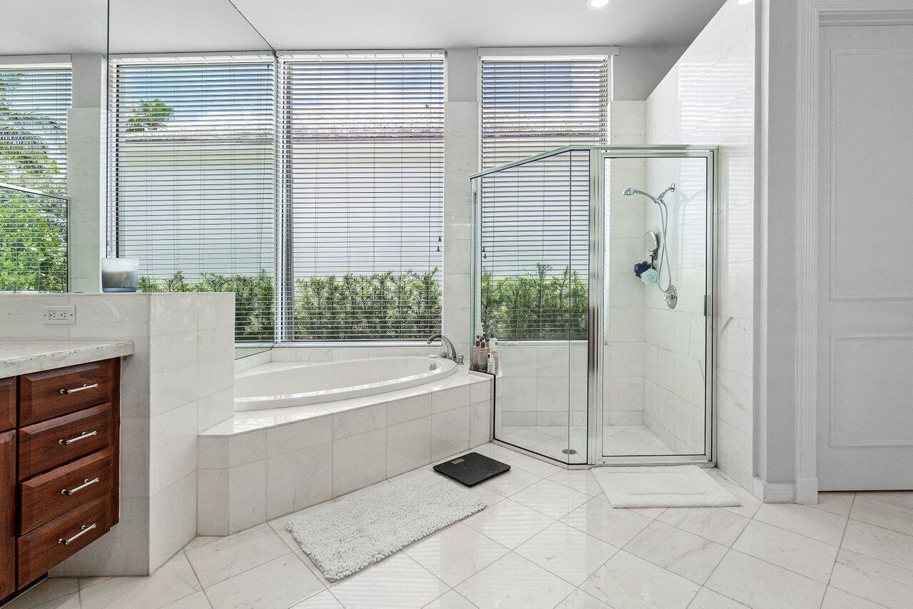 CRYSTAL BAY - Residential Lease