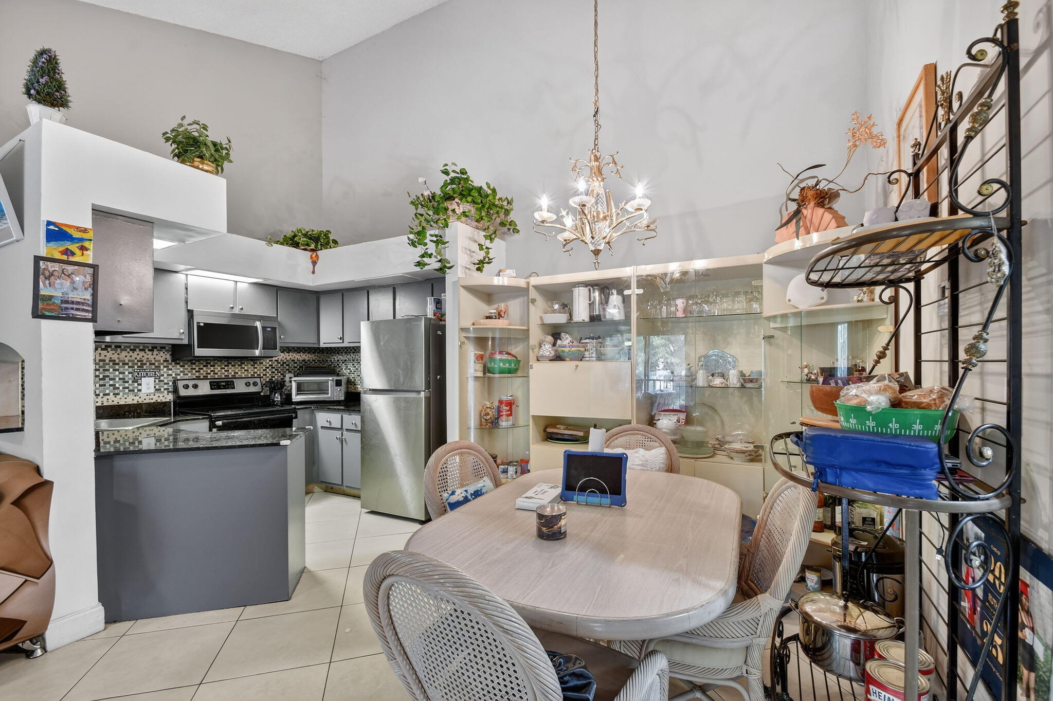 PINE HOLLOW CONDO - Residential