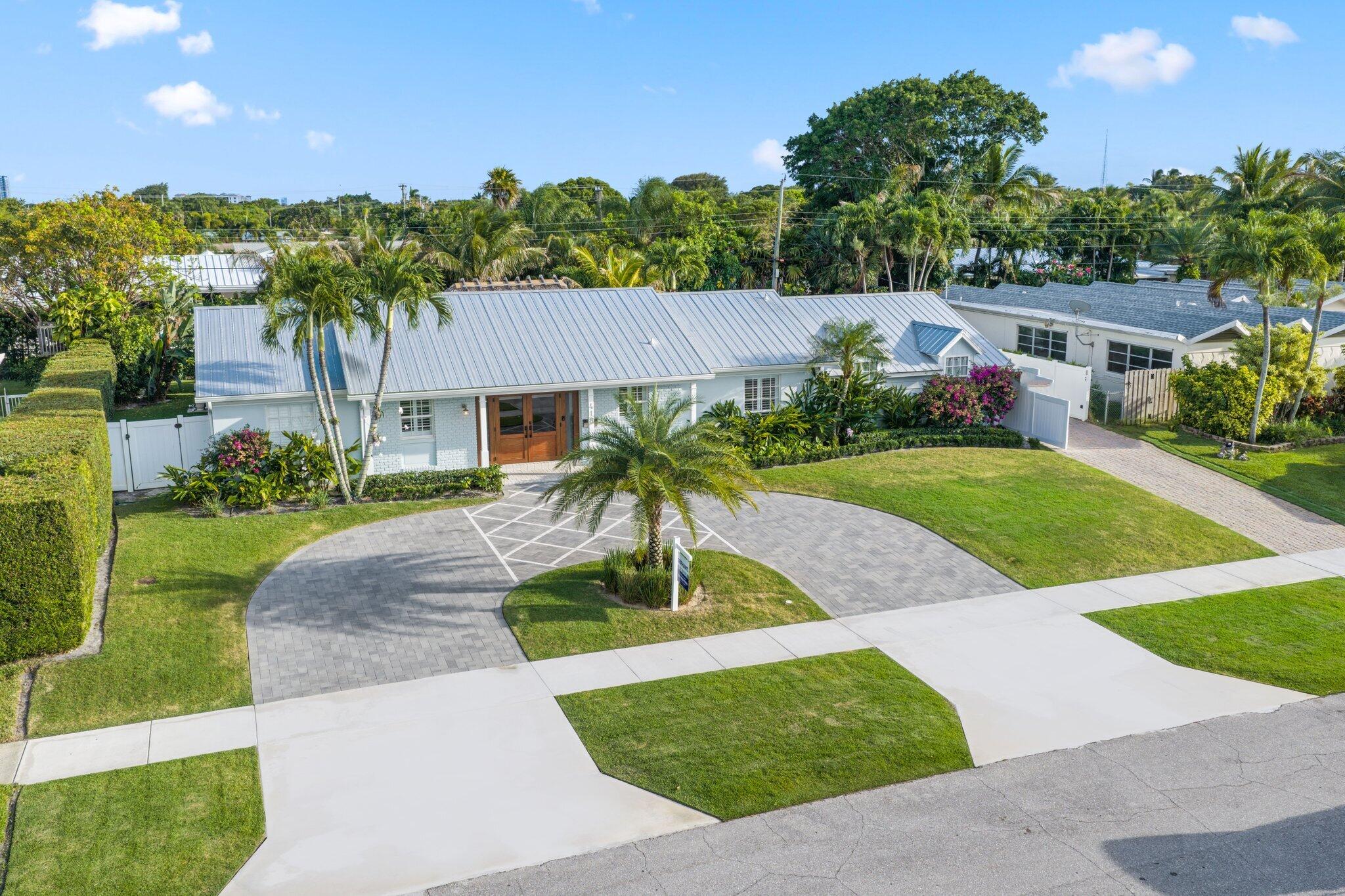 COUNTRY CLUB ADD TO VILLAGE OF NORTH PALM BEACH - Residential