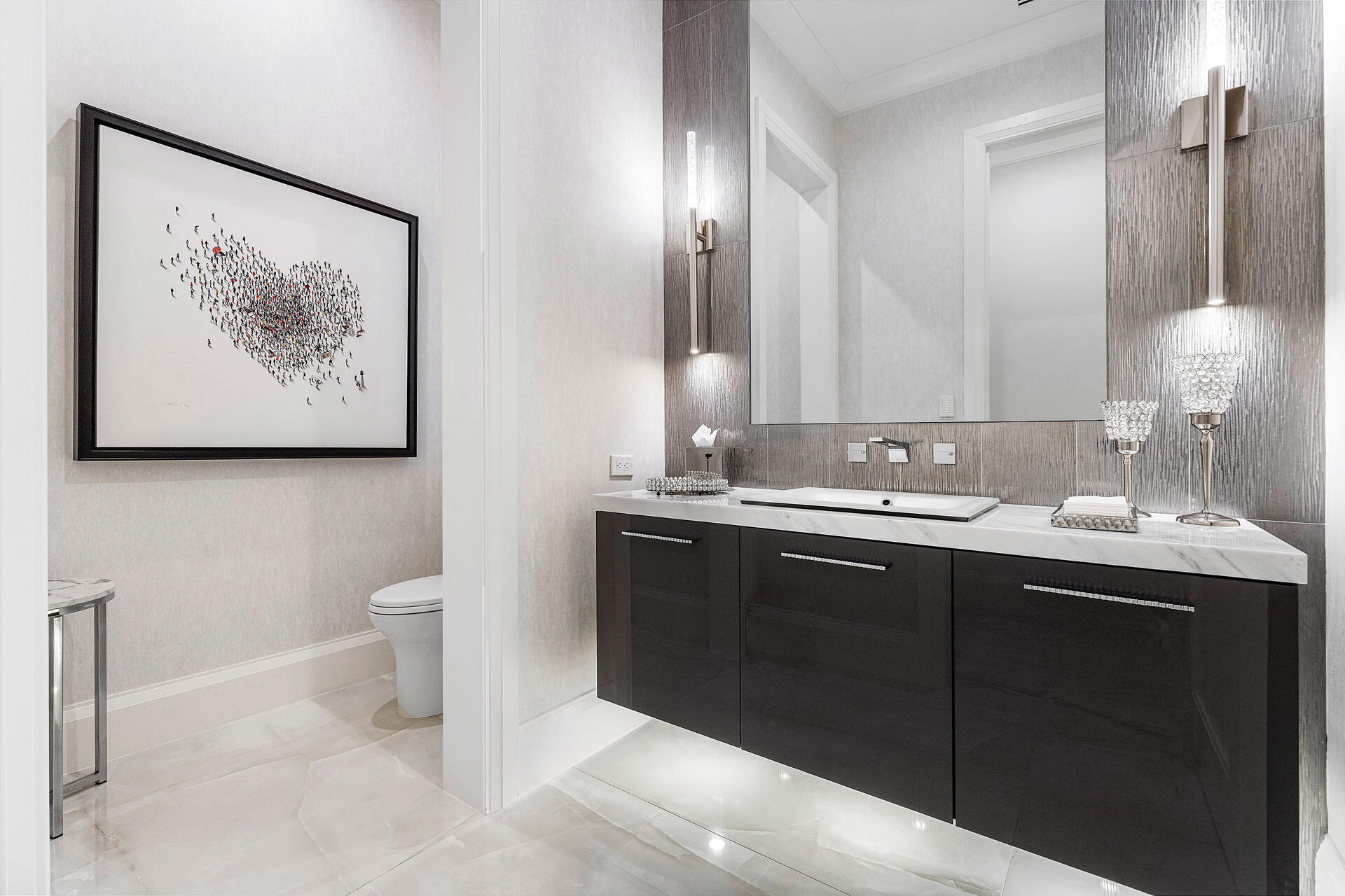 ROYAL PALM YACHT & COUNTRY CLUB - Residential