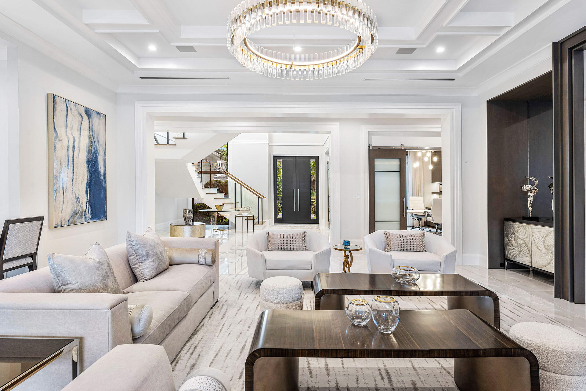 ROYAL PALM YACHT & COUNTRY CLUB - Residential