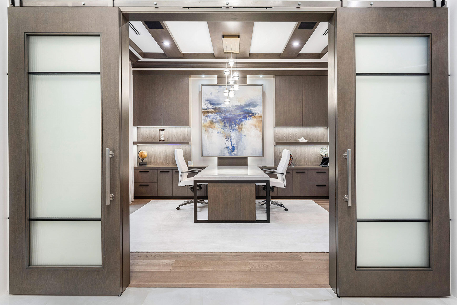 ROYAL PALM YACHT & COUNTRY CLUB - Residential