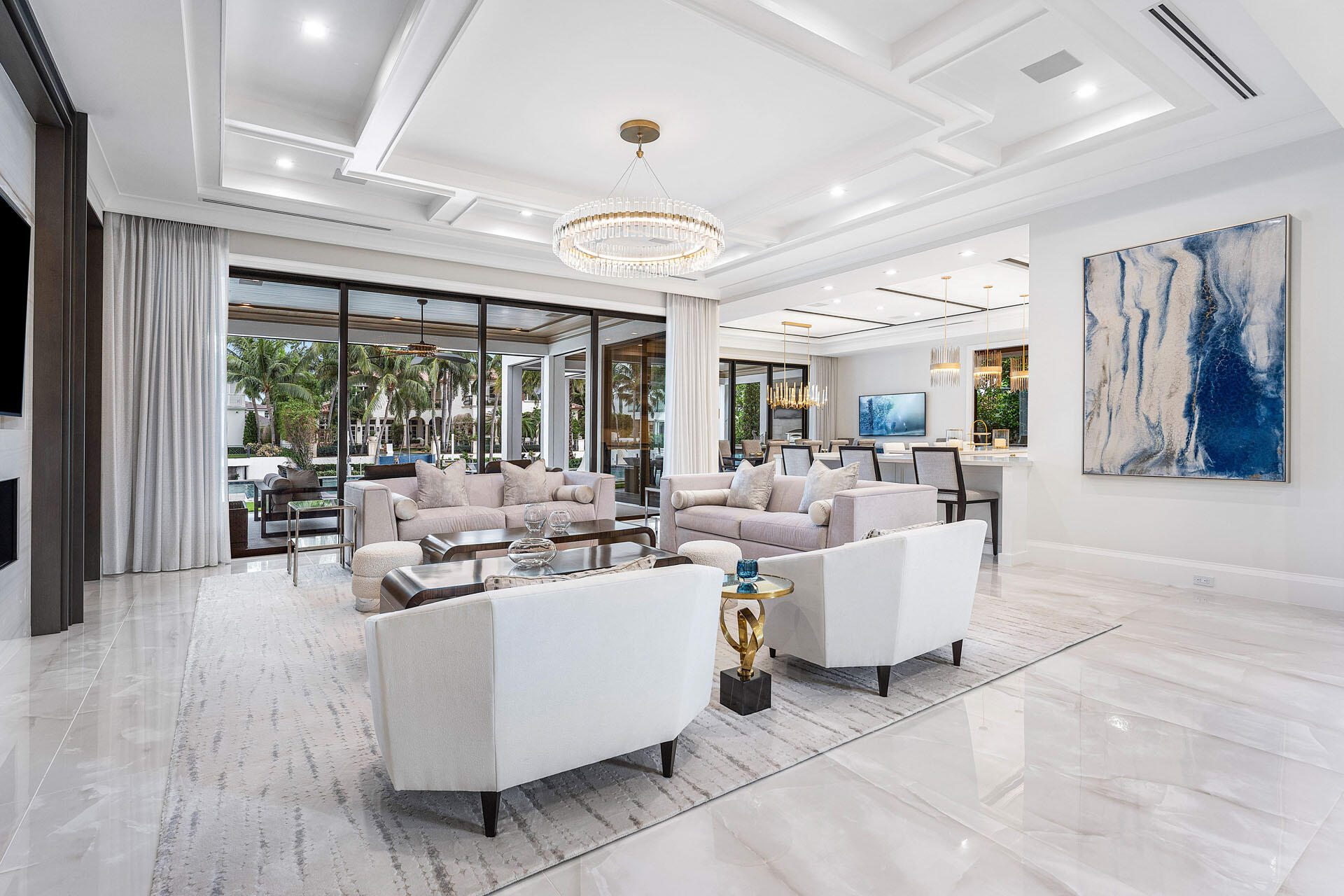 ROYAL PALM YACHT & COUNTRY CLUB - Residential