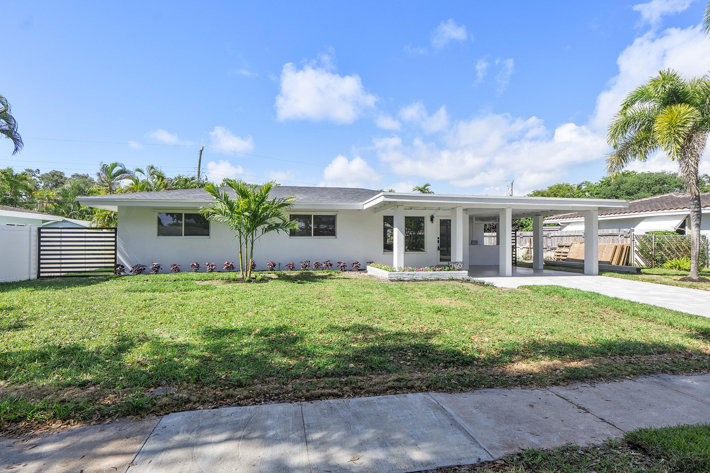 MARY KNOLL - Residential Lease