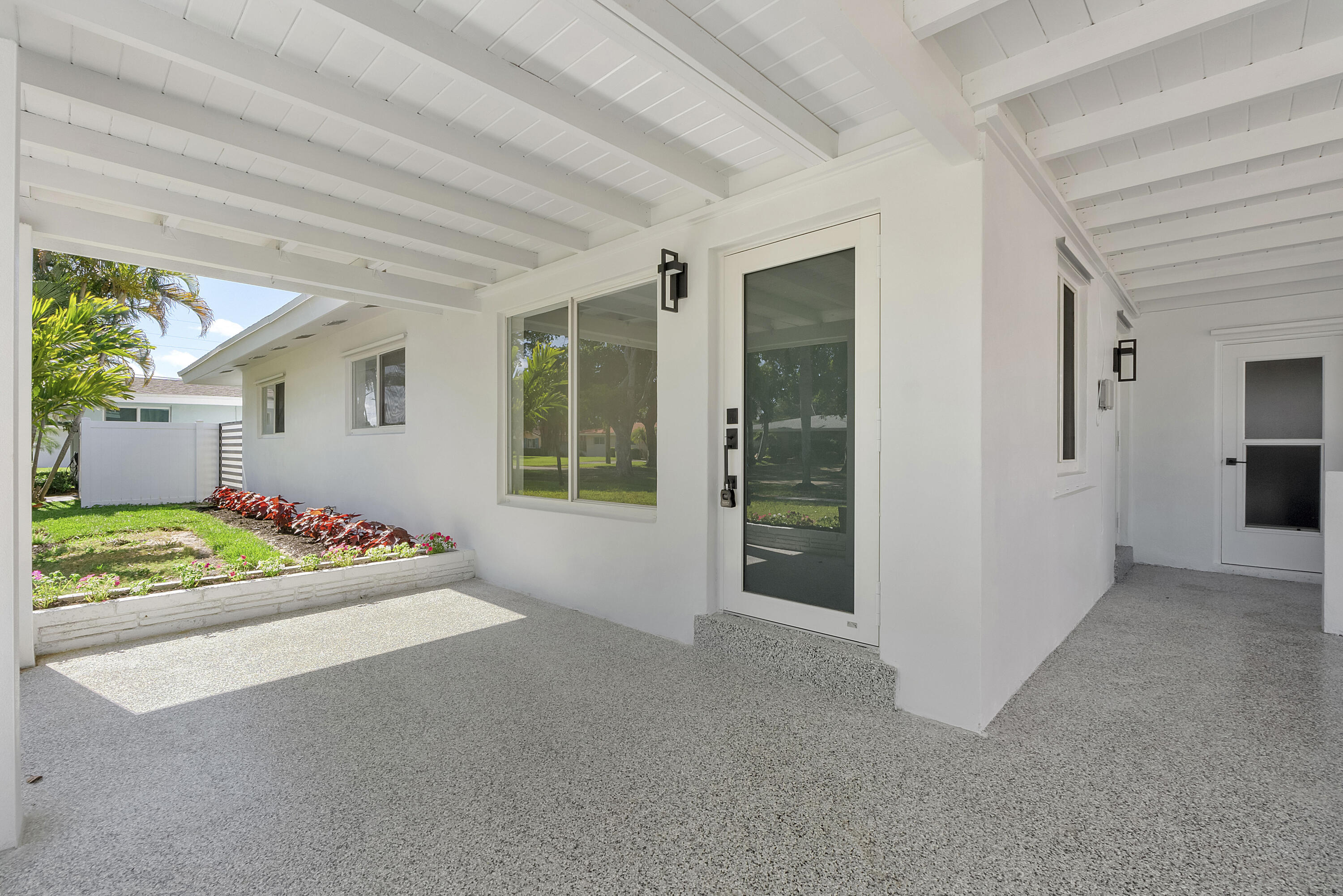 MARY KNOLL - Residential Lease