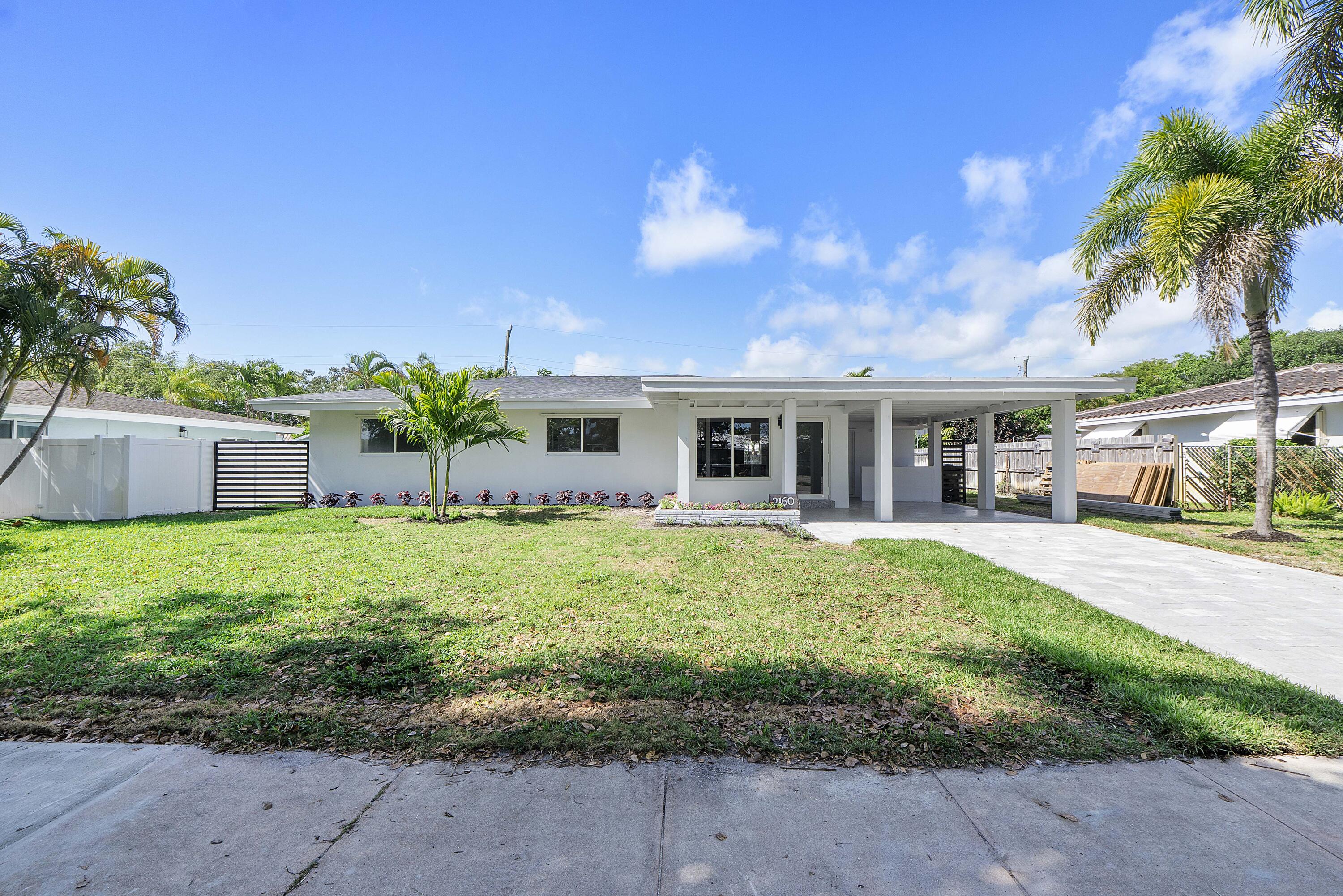 MARY KNOLL - Residential Lease