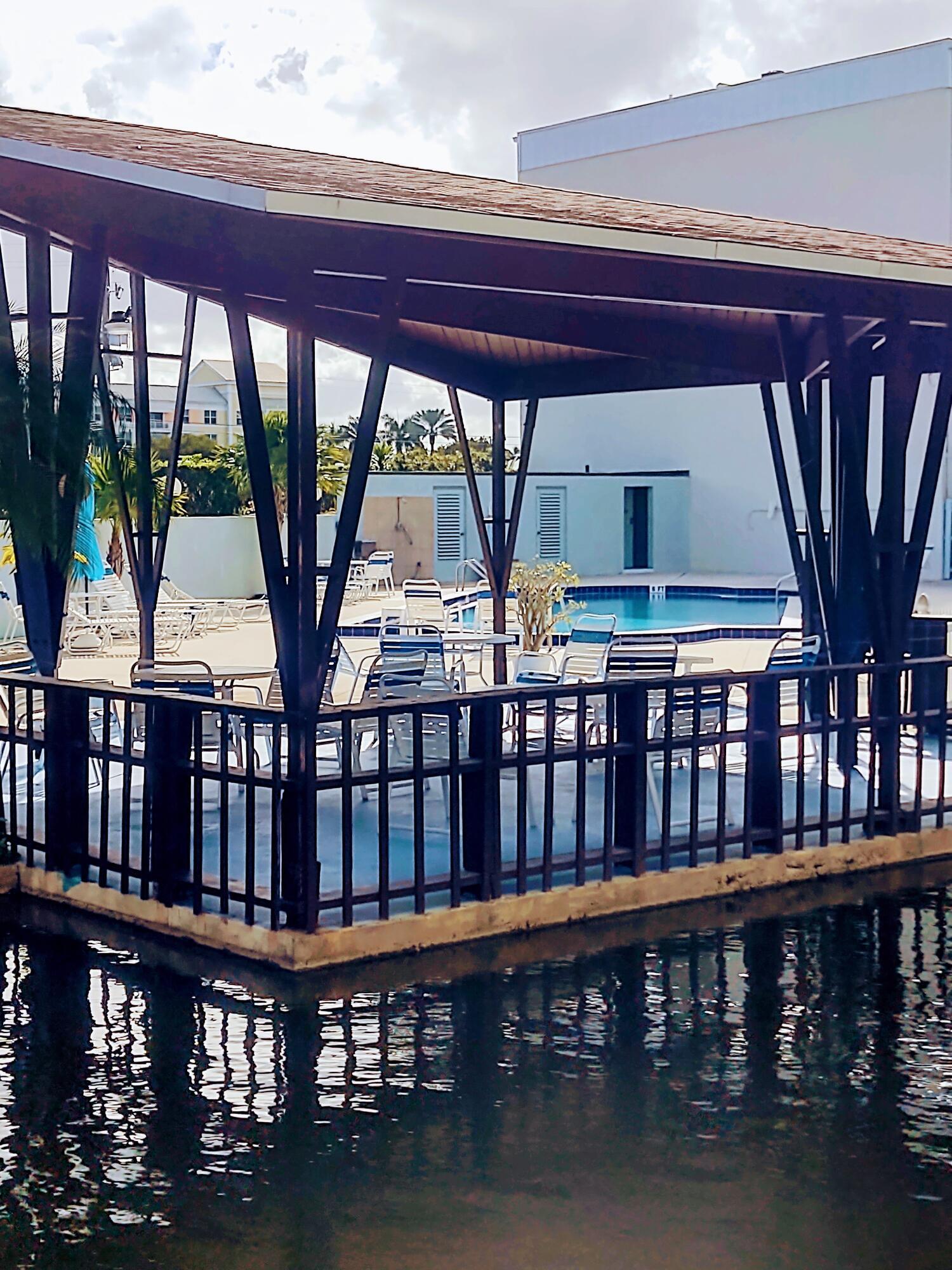 HIDDEN HARBOUR CONDO - Residential Lease