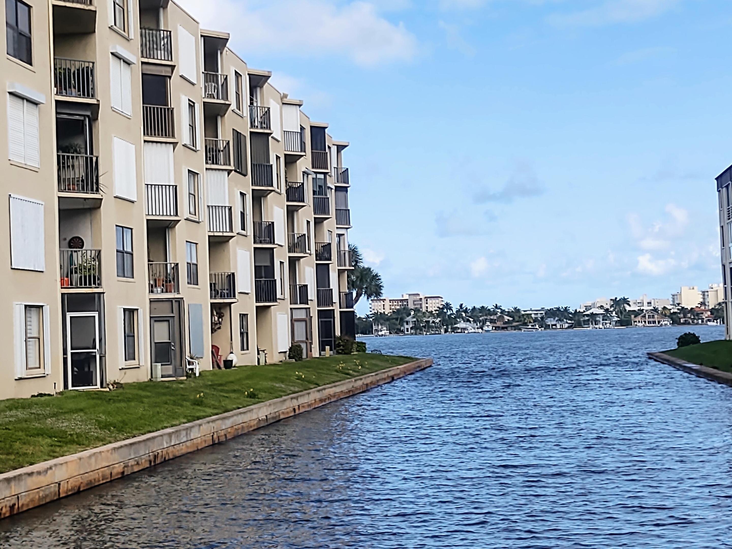 HIDDEN HARBOUR CONDO - Residential Lease