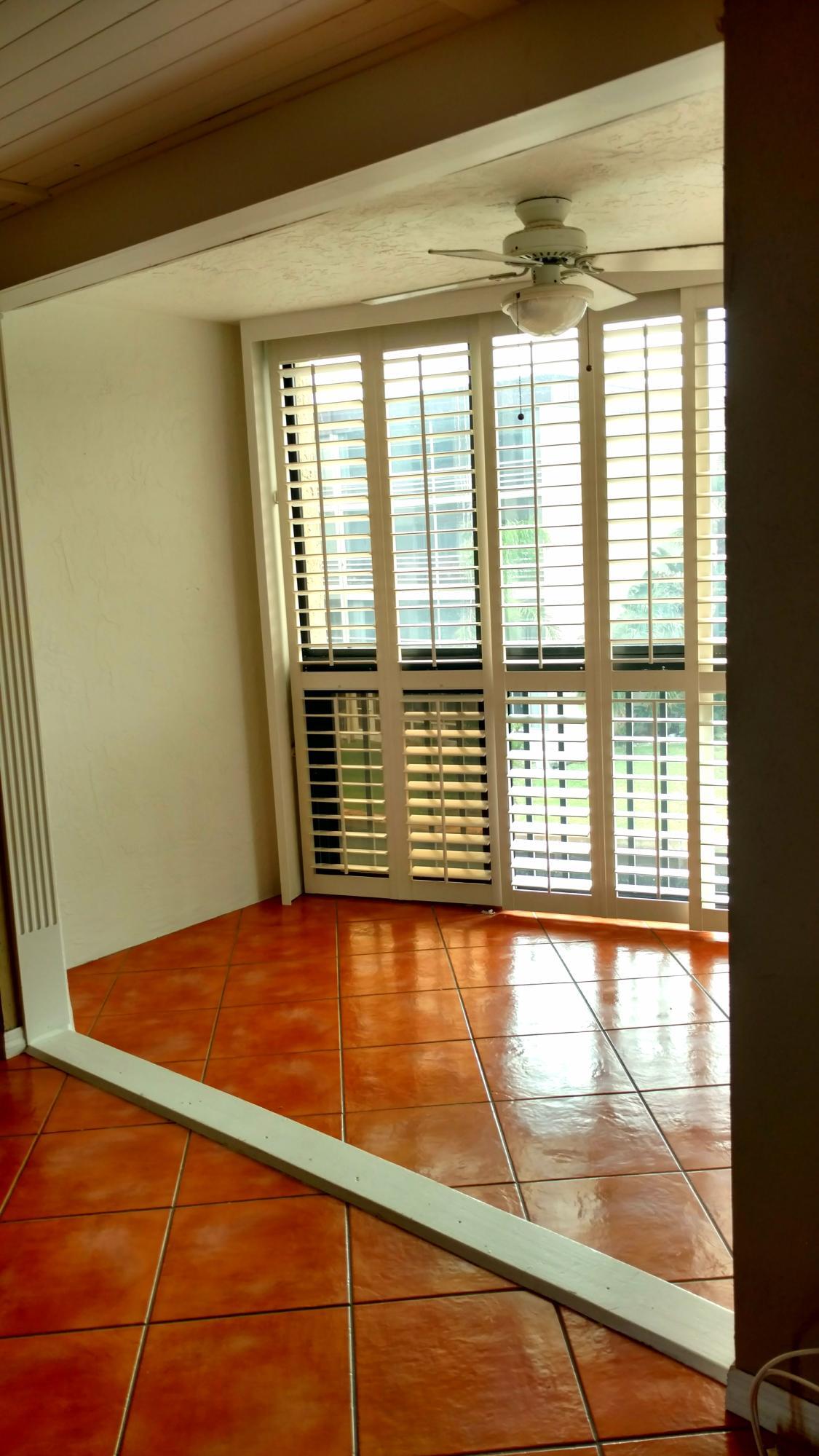 HIDDEN HARBOUR CONDO - Residential Lease