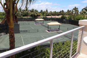 SAILFISH POINT 26 - Residential
