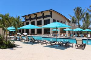 SAILFISH POINT 26 - Residential