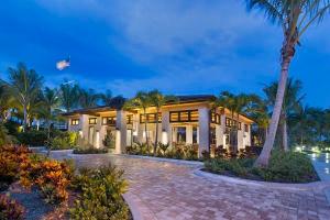 SAILFISH POINT 26 - Residential