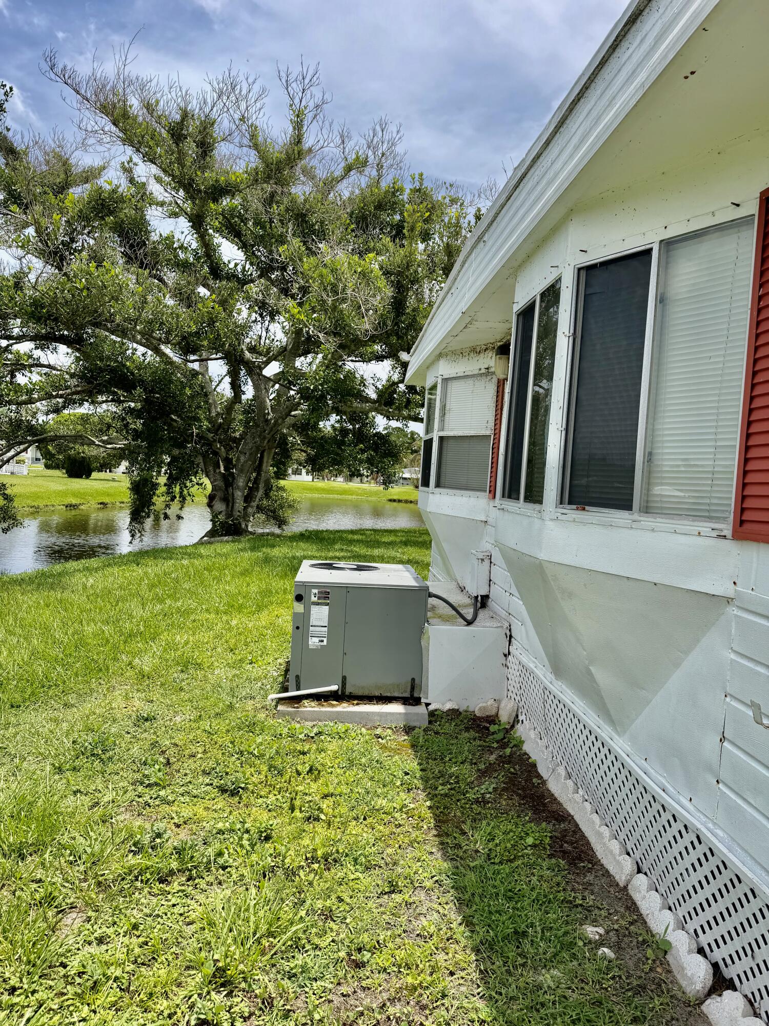 Spanish Lakes - Residential