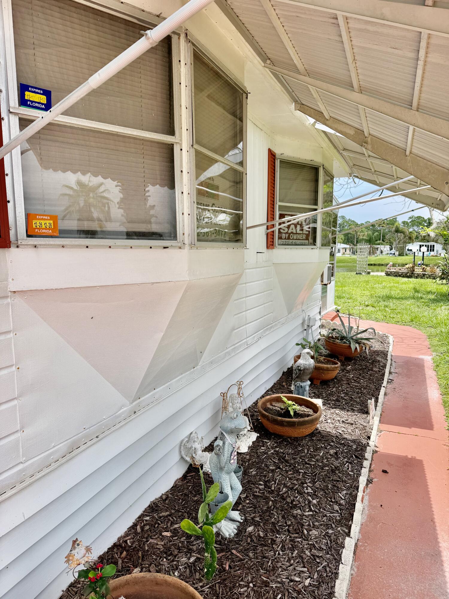 Spanish Lakes - Residential