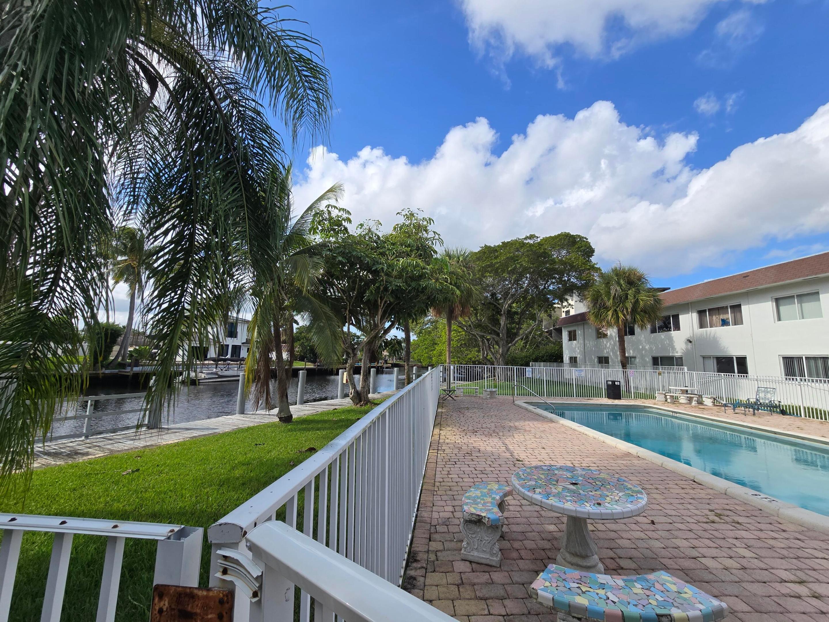 PARK PLACE AT POMPANO CONDO - Residential