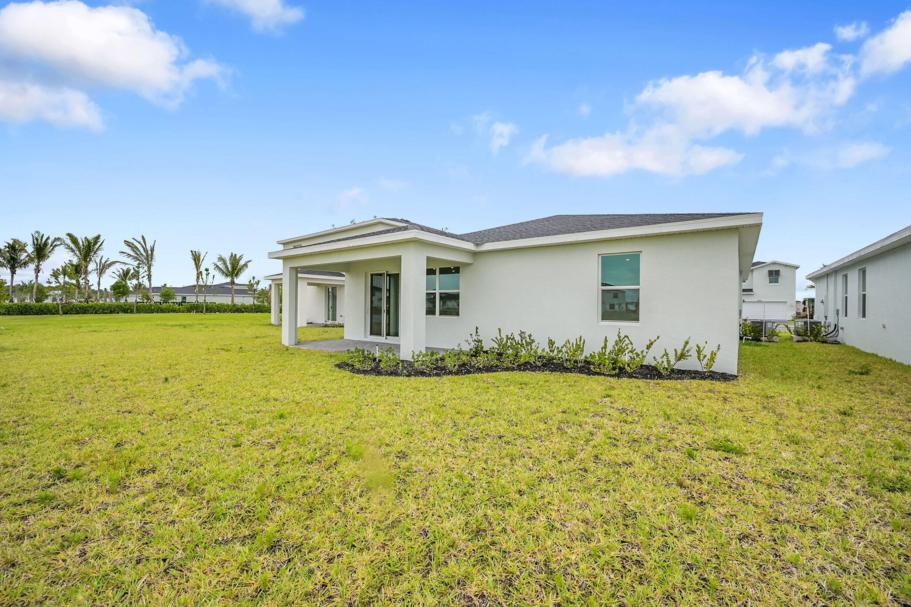SEAGROVE / METES AND BOUNDS - Residential Lease