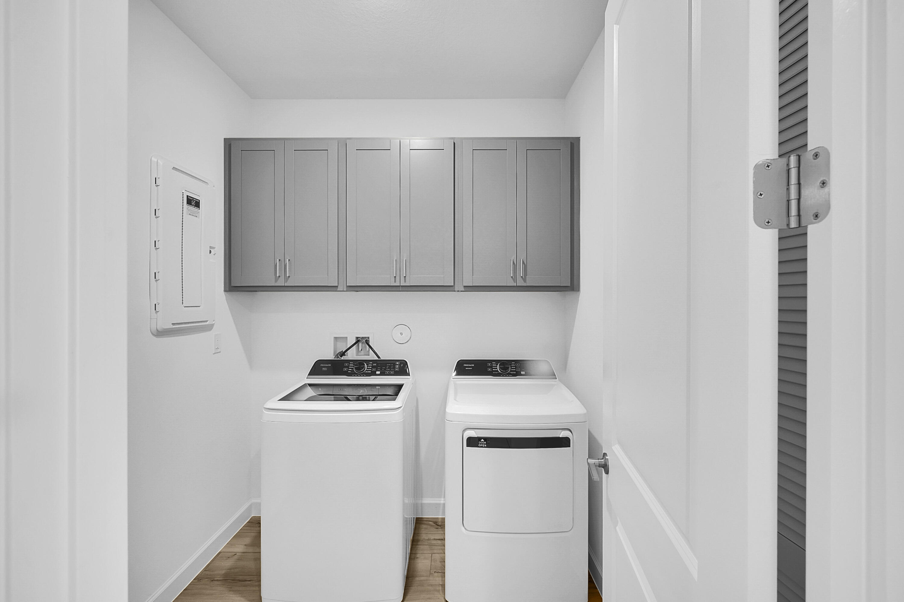 SEAGROVE / METES AND BOUNDS - Residential Lease