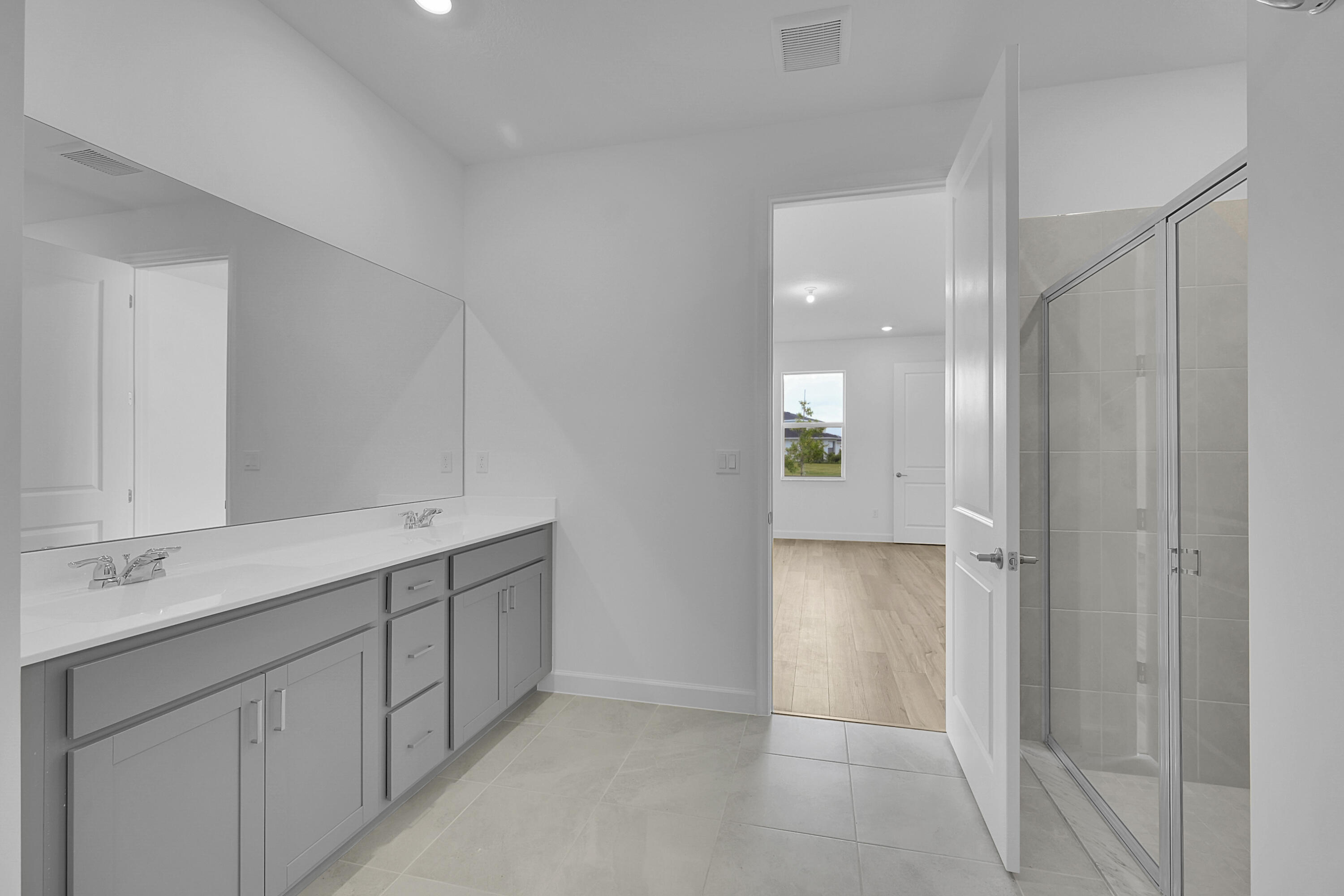 SEAGROVE / METES AND BOUNDS - Residential Lease