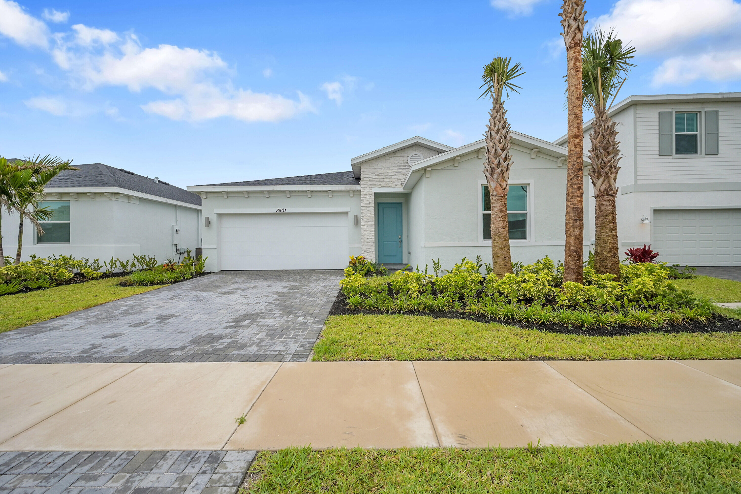 SEAGROVE / METES AND BOUNDS - Residential Lease