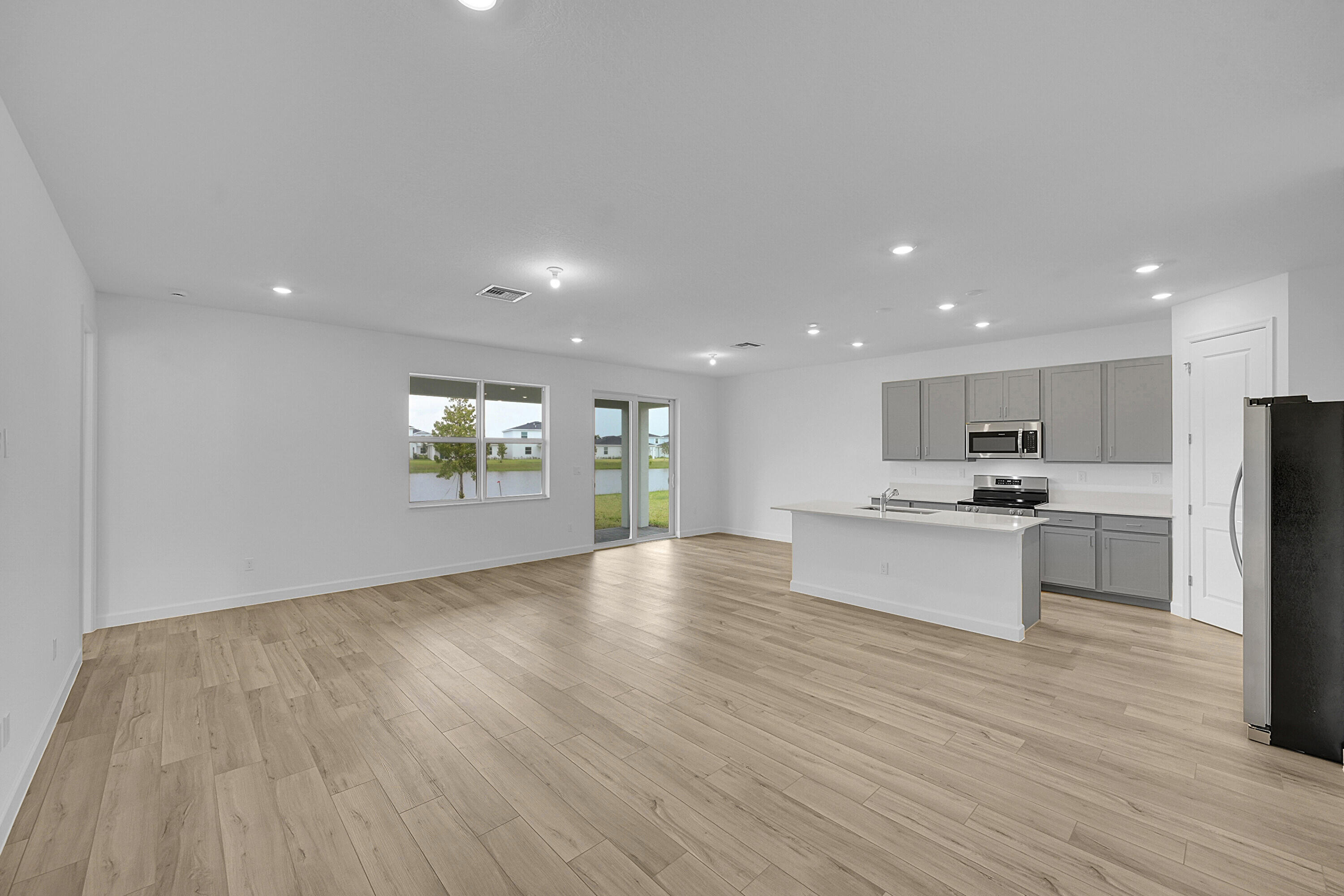 SEAGROVE / METES AND BOUNDS - Residential Lease
