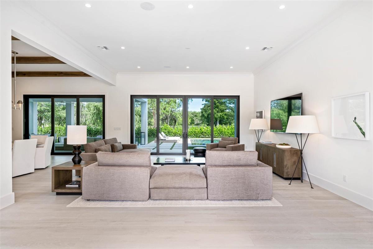 BLUE CYPRESS - Residential