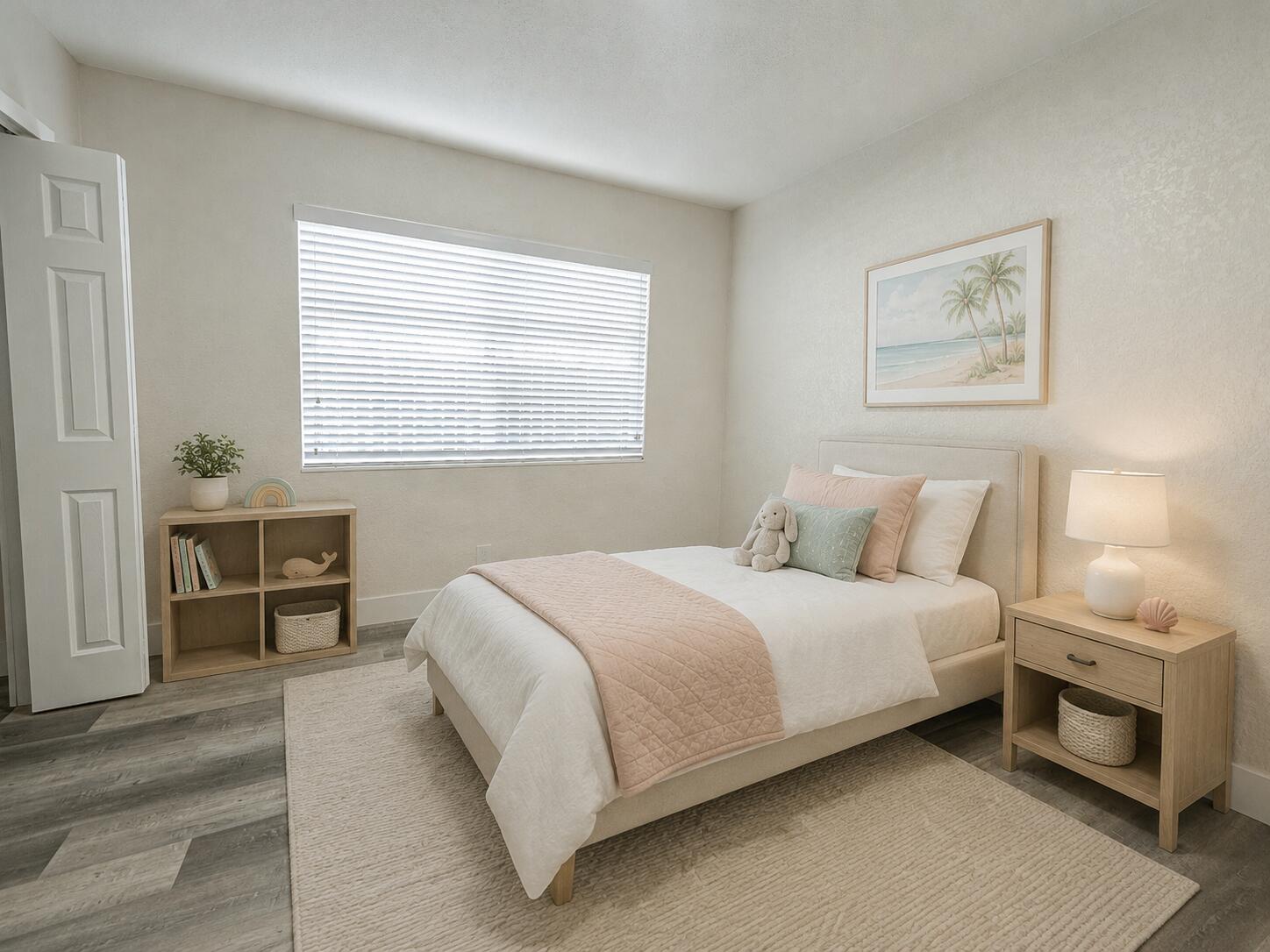 HOLLYWOOD LITTLE RANCHES - Residential