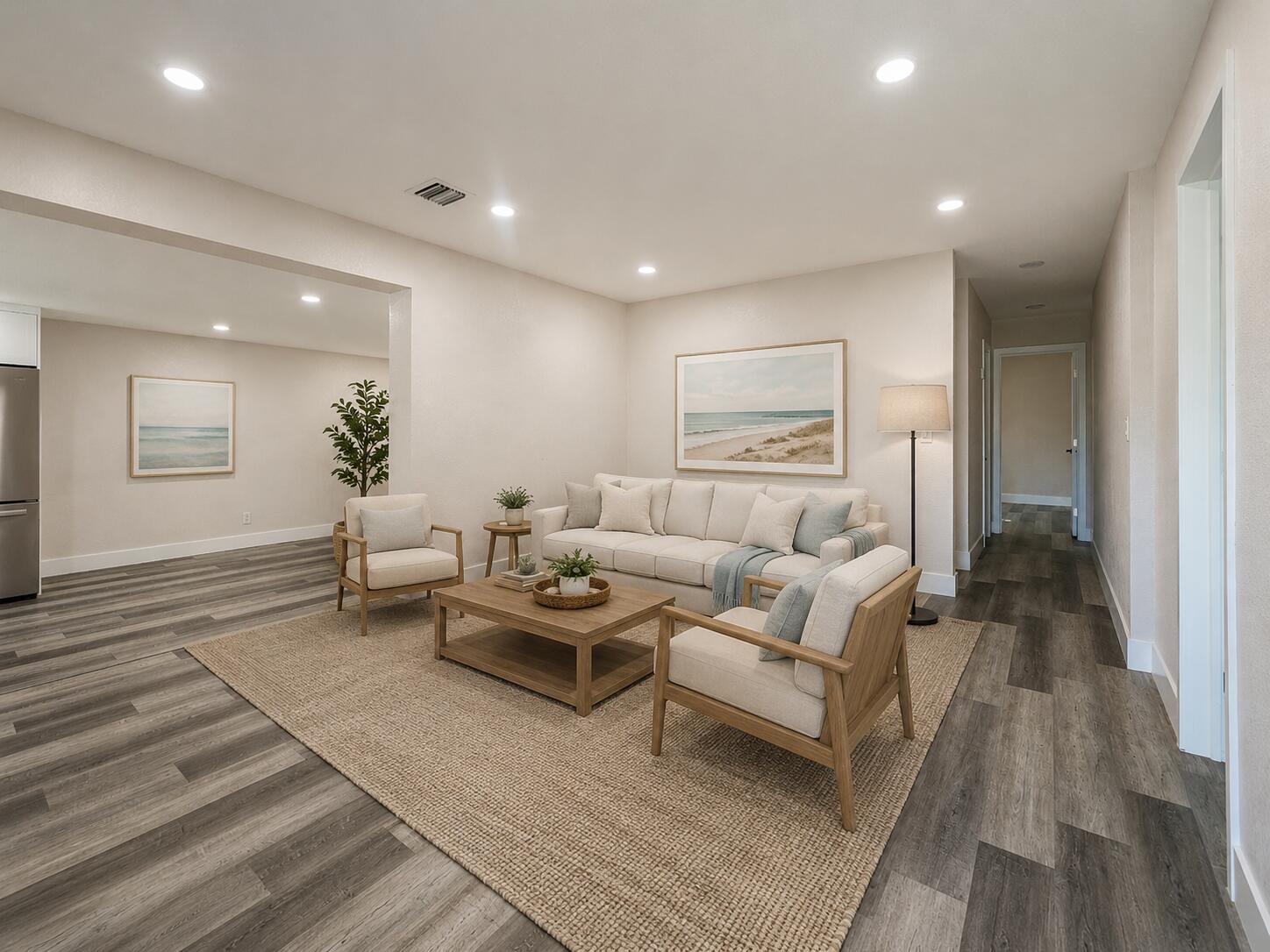 HOLLYWOOD LITTLE RANCHES - Residential
