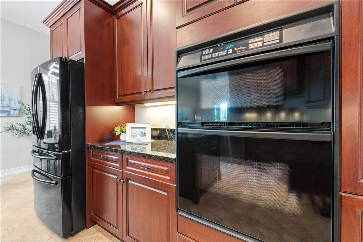 RIVERWIND PHASE ONE SUB - Residential