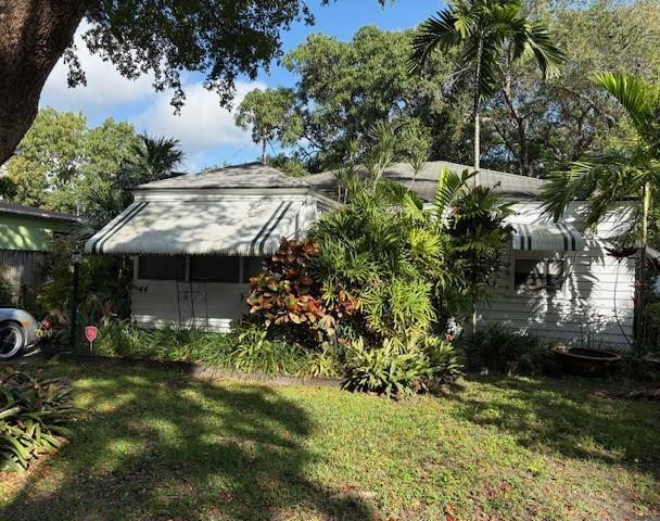 DANIA HEIGHTS - Residential
