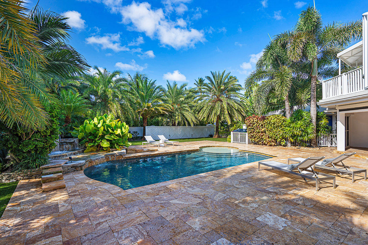 Vista Del Mar - Residential